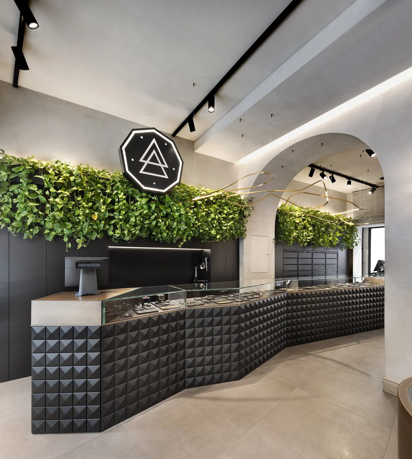 NOVE25 STORES - ITALY