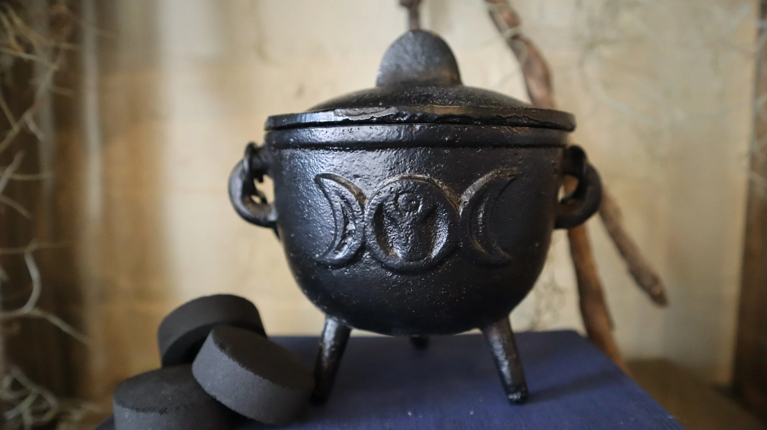 Cast Iron Cauldron