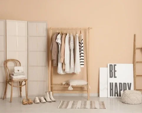 Your personal stylist and shopping assistant. Booking clients remote and in-person in Boston, MA.