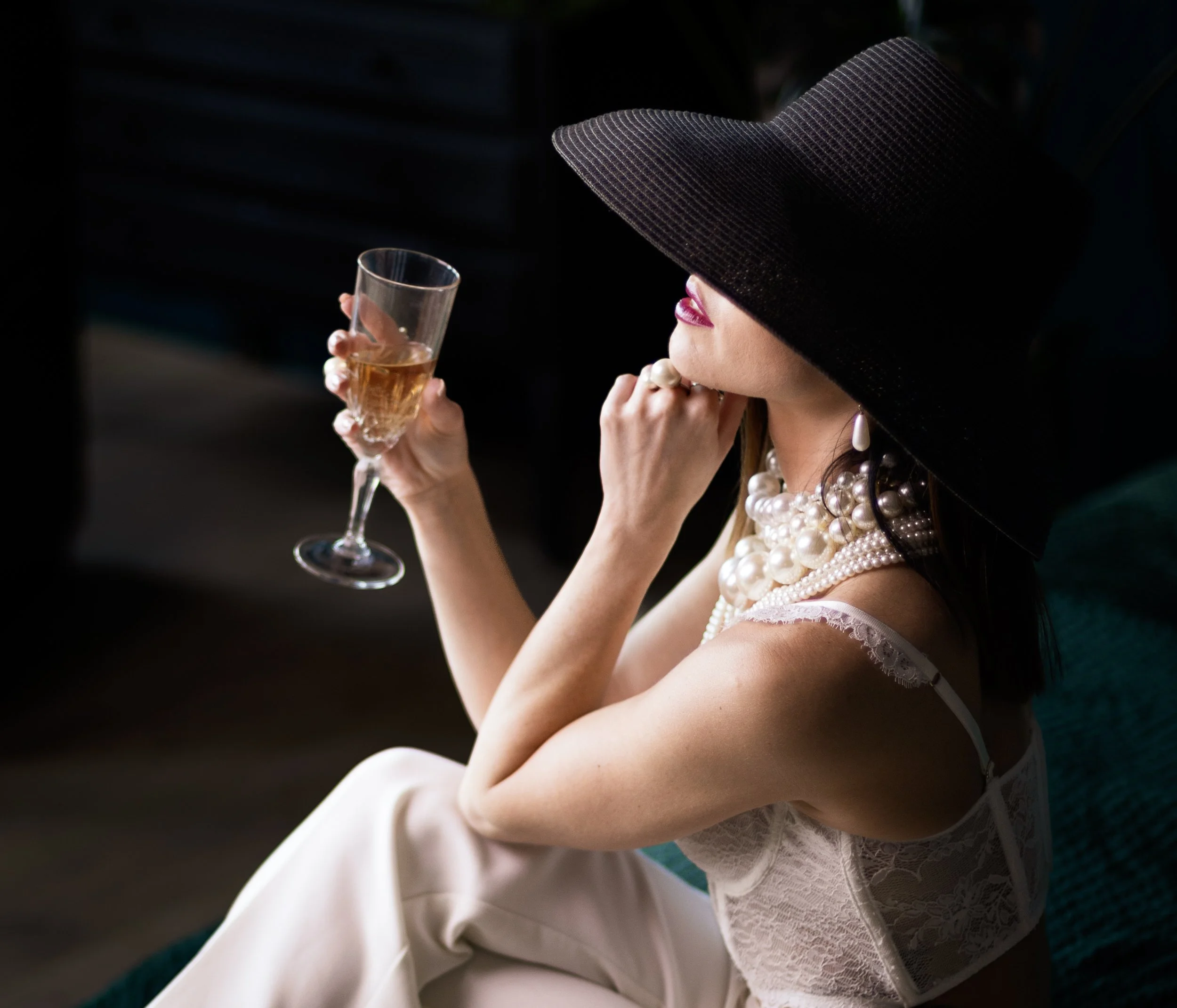 portréfotózás
műtermi fotózás
glamour fotózás
divat fotózás
stúdió fotózás
kreatív fotózás