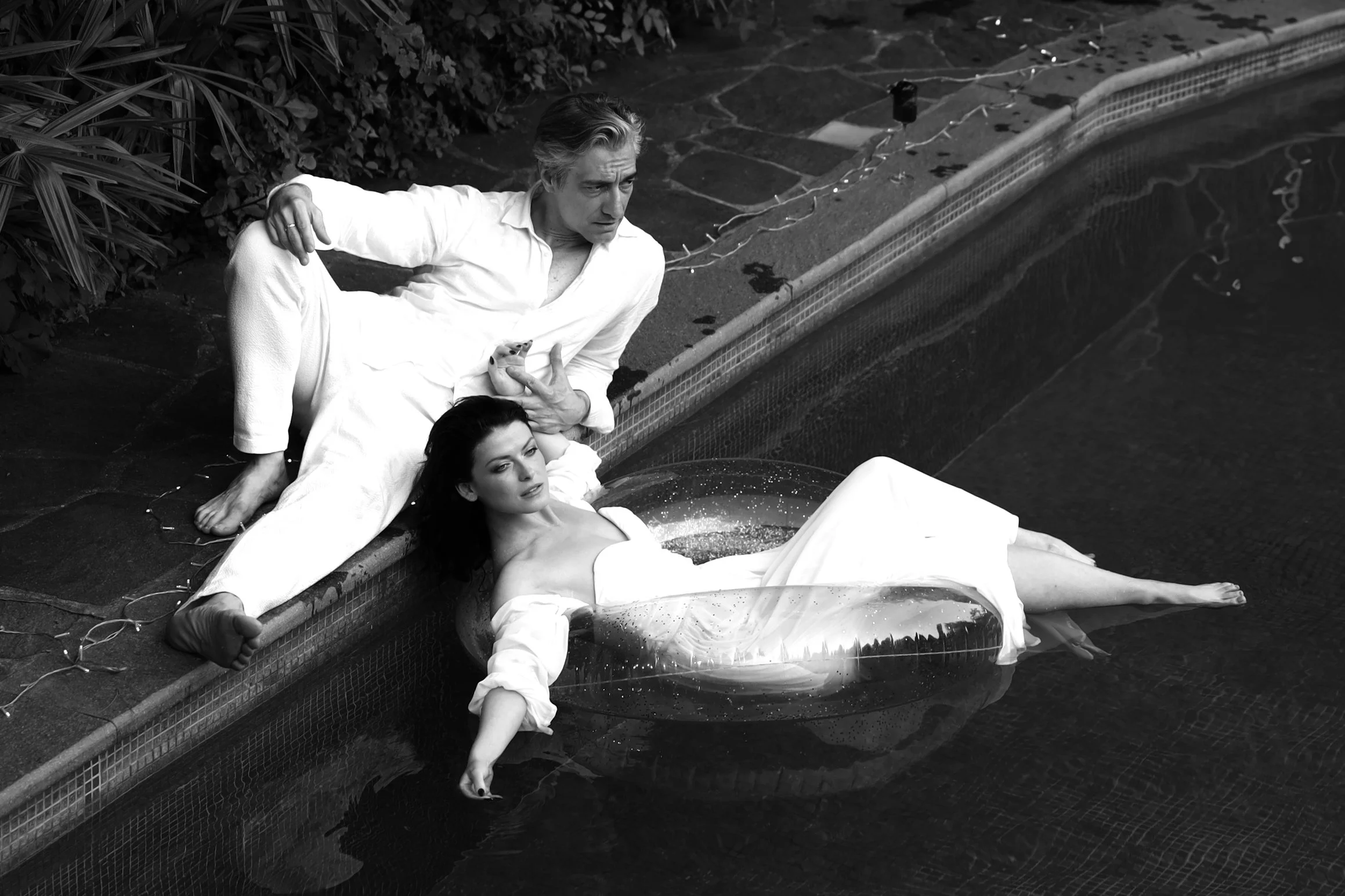 portréfotózás
műtermi fotózás
glamour fotózás
divat fotózás
stúdió fotózás
kreatív fotózás
páros fotózás
eljegyzési fotó
esküvői fotó