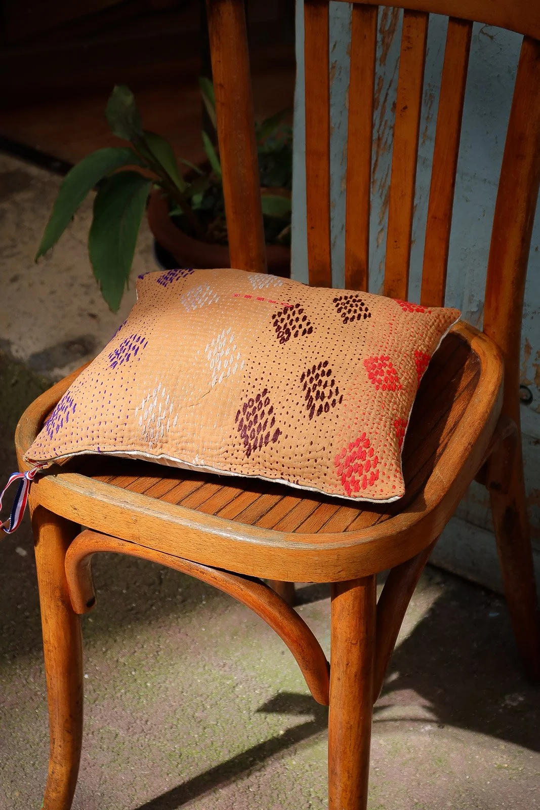 Coussin Kantha petit format