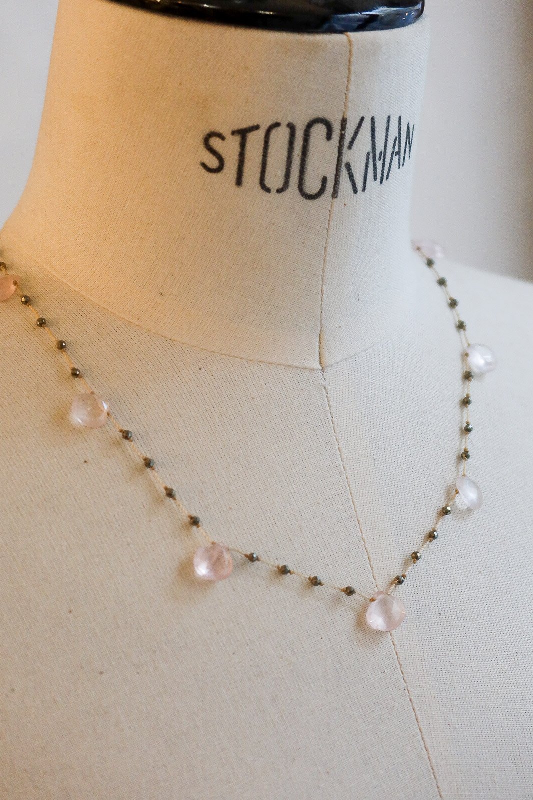 Collier "gouttes multi" en quartz rose