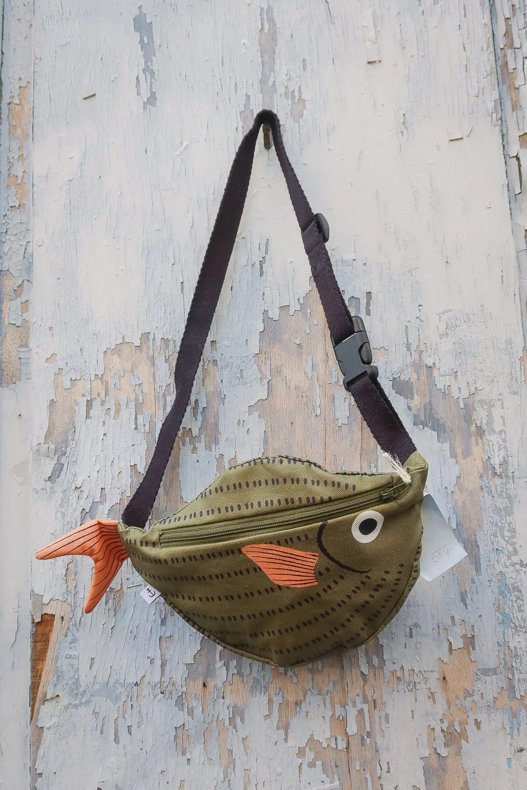 sacoche bandoulière poisson vert enfant 1.jpg