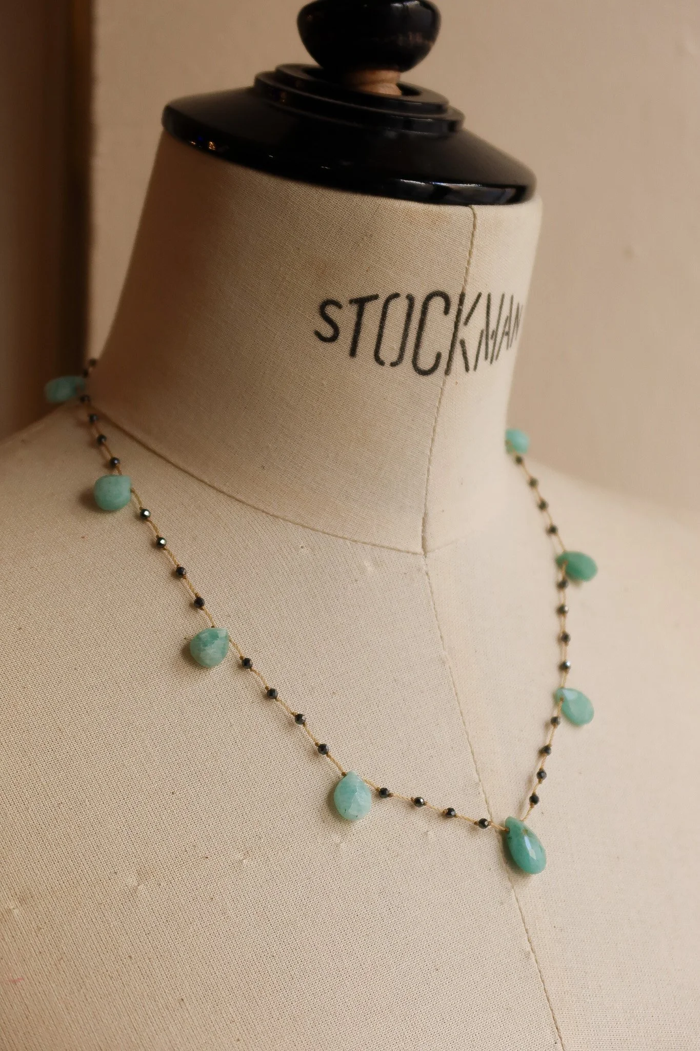 Collier "gouttes multi" en amazonite
