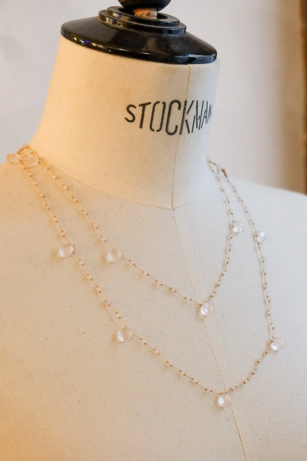 Sautoir "gouttes" en quartz rose