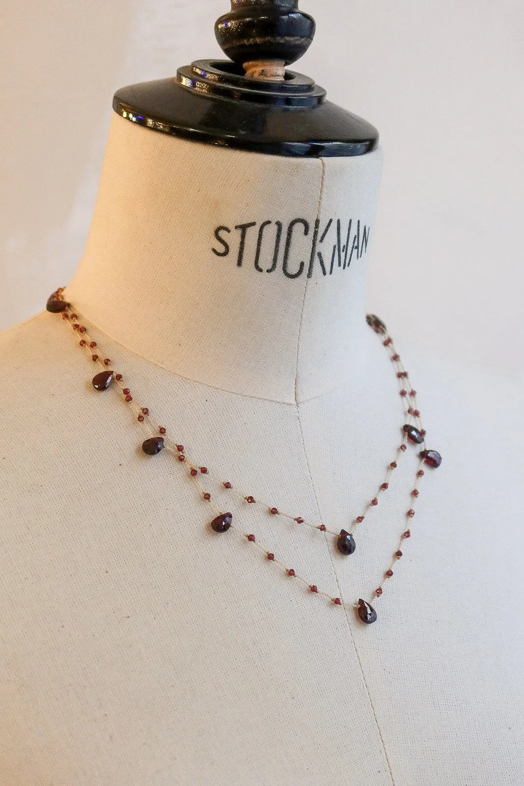 sautoir gouttes grenat 1.jpg