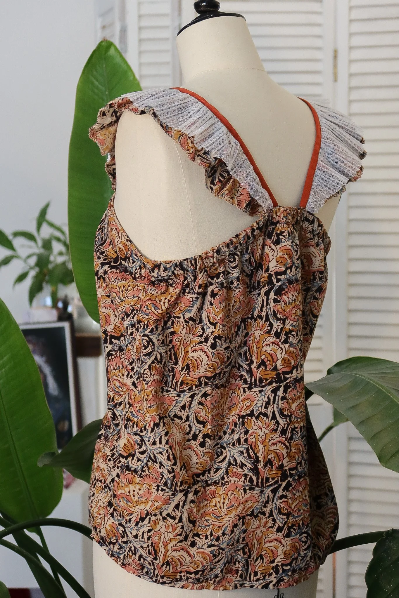 Top CARLA tissu blockprint Birdsong 6.jpg