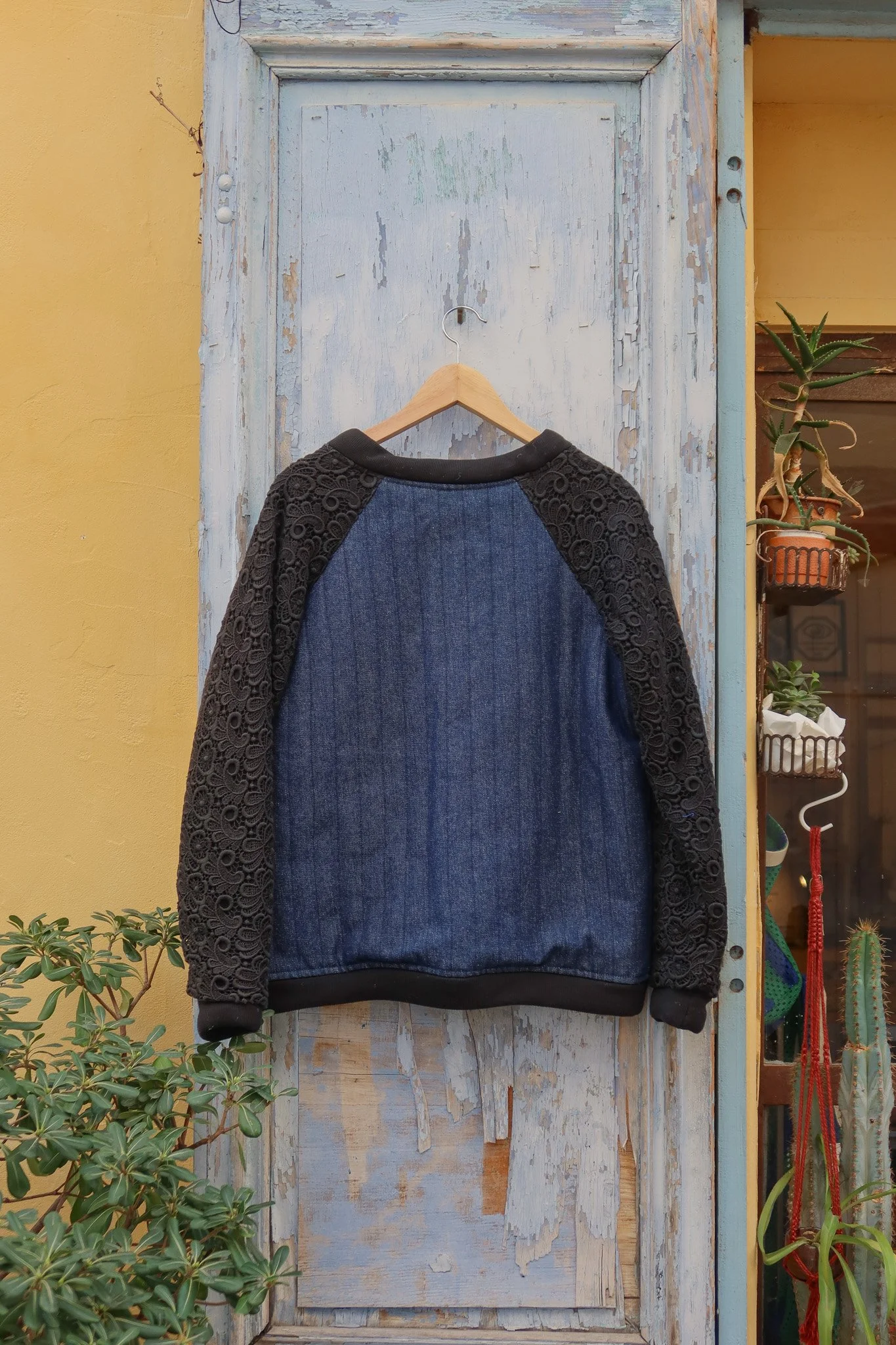 veste jean bleu noir birdsong2.jpg