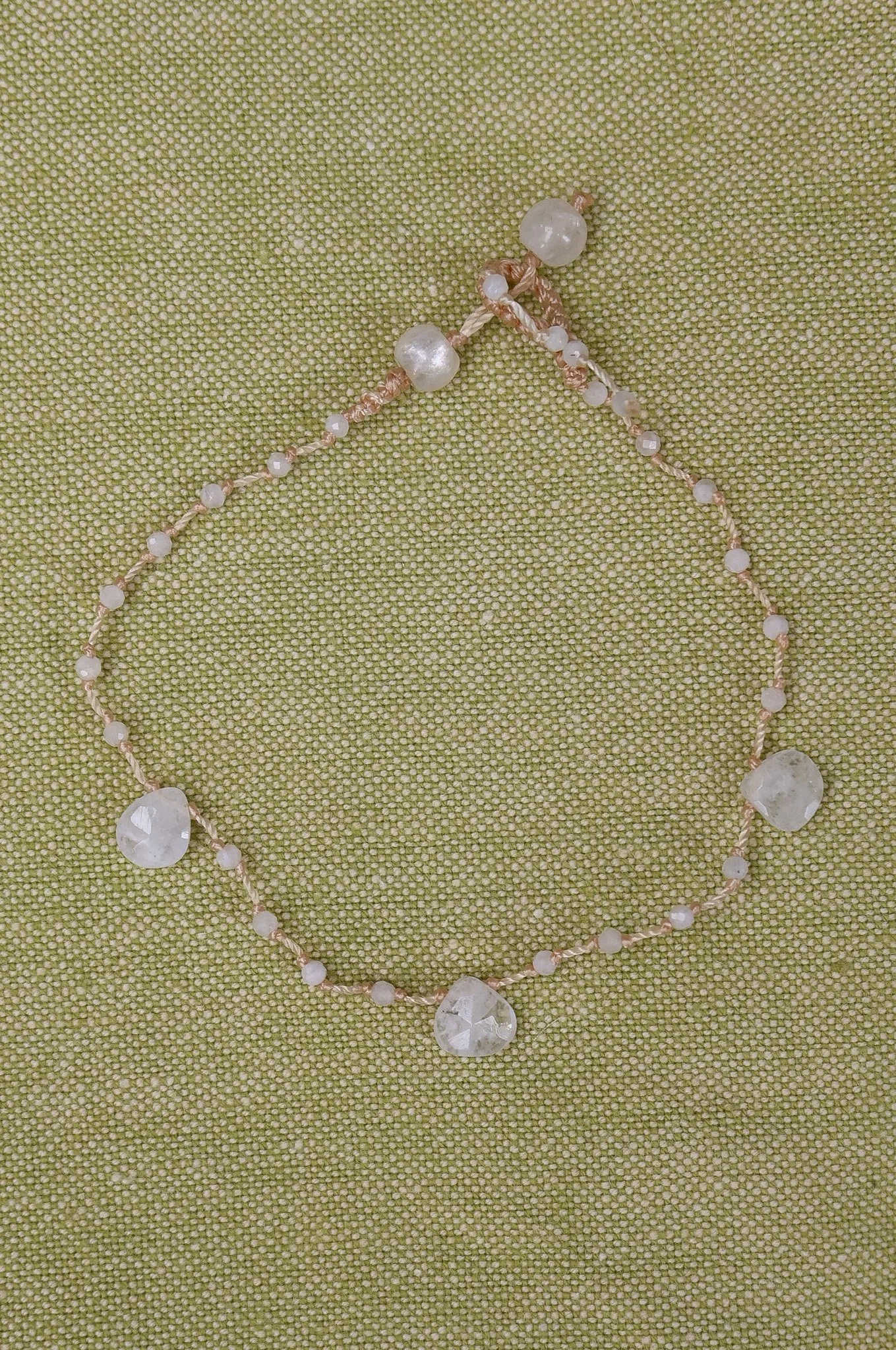 Bracelet "gouttes" pierres de lune