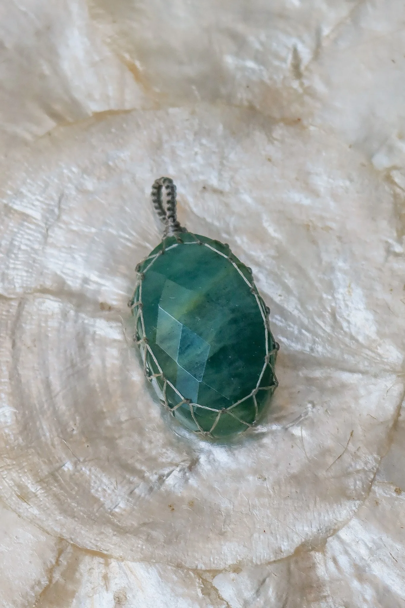 Pendentif talisman prehnite