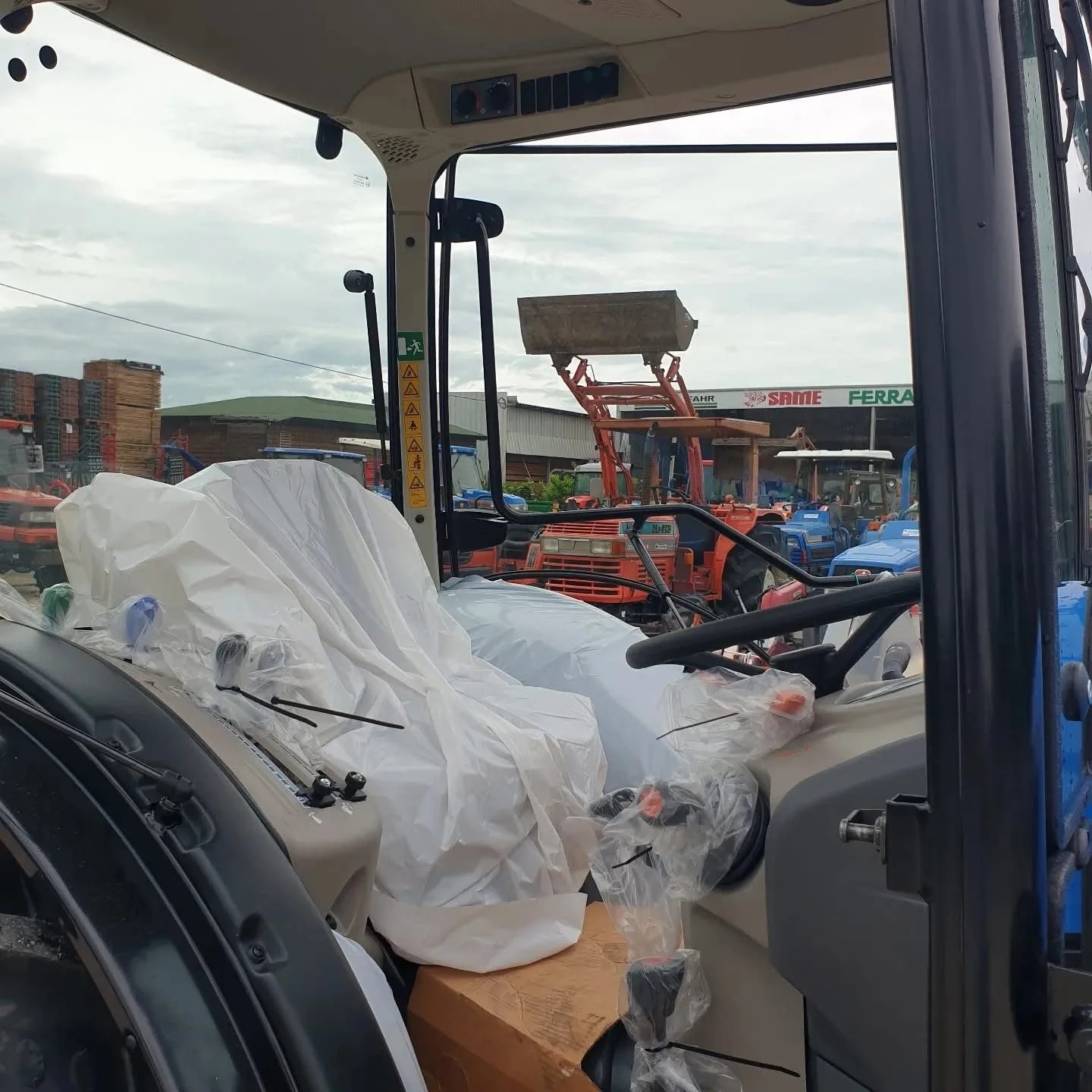 WhatsApp Image 2026-01-21 at 3.06.24 PM (1).jpeg