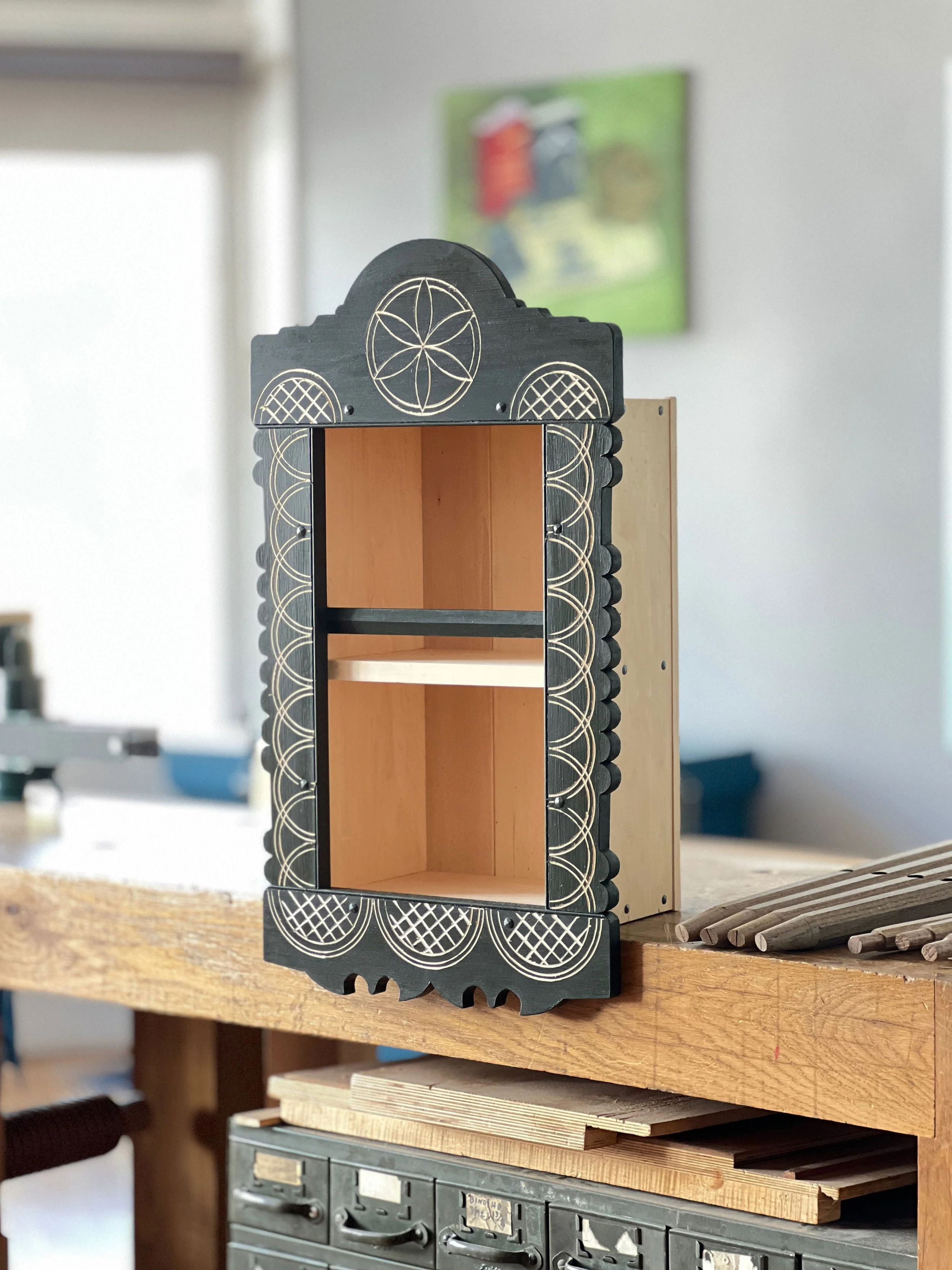 Peasant Carving: Traditional Chip Carving Techniques