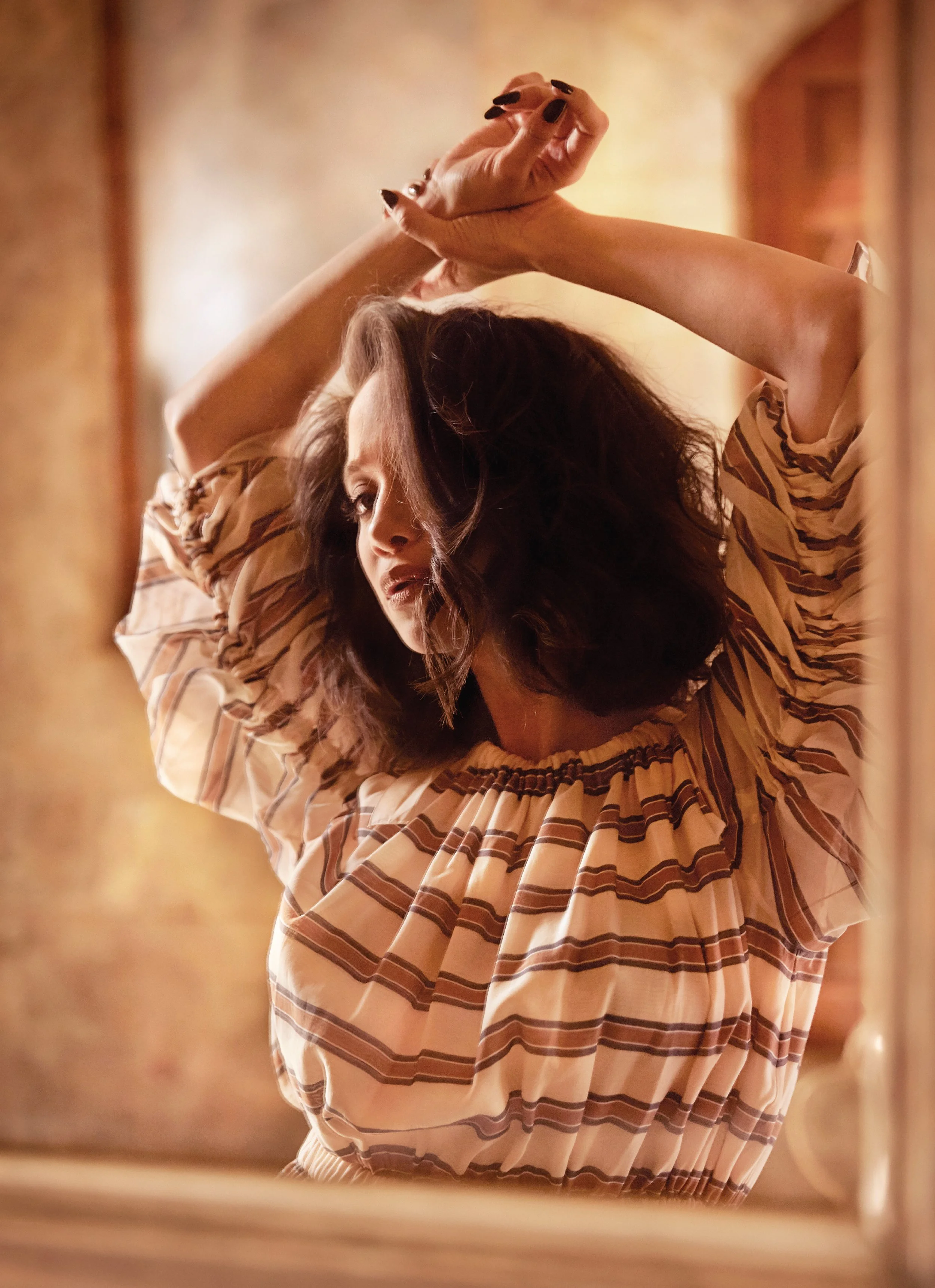 044 NEW_INTERVIEW LANA_9667140_9695741 copy.jpg