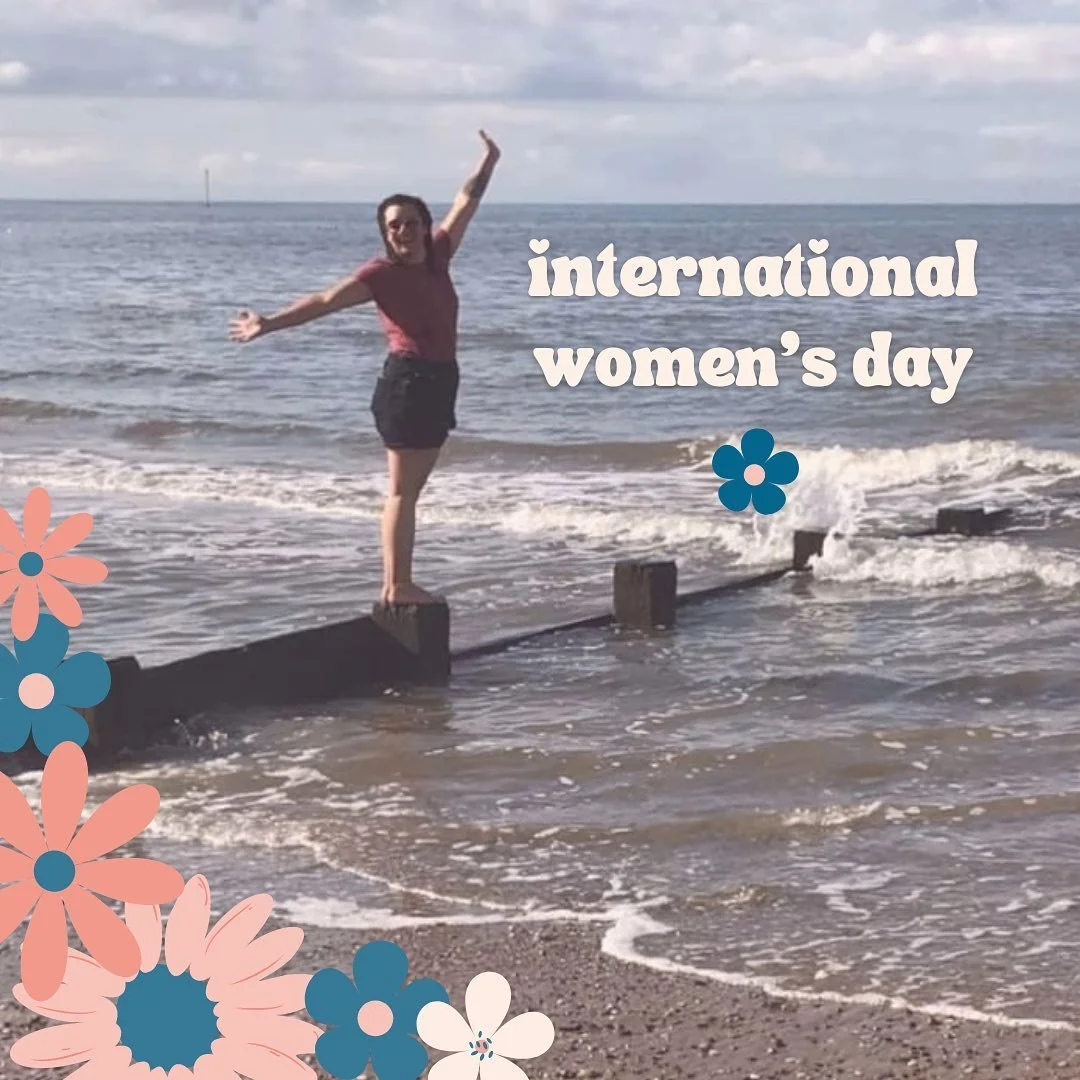 I N T E R N A T I O N A L &bull; W O M E N &lsquo; S &bull; D A Y

Happy International Women&rsquo;s Day! 

Today I am so full of gratutude and I&rsquo;m celebrating women and womanhood today.

I am celebrating:
✨my own womanhood
✨all the women in my