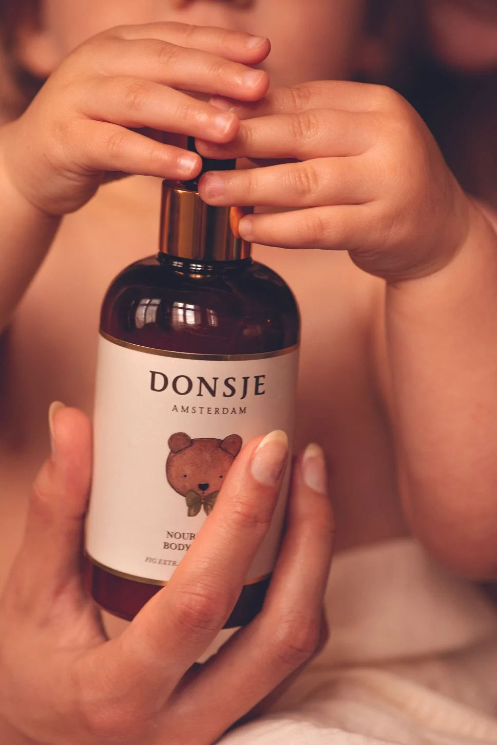 Donsje Care - 2505 - LR - 0006.jpg