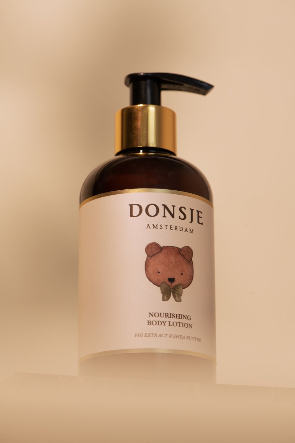 Donsje studio04966 - LR.jpg