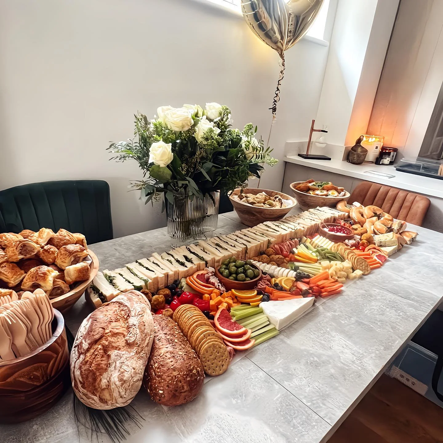 We&rsquo;re Back! After taking some time off to have my little girl, we are back open and taking bookings for the upcoming winter months 🍊✨ Thank you for having me Lauren &amp; Jack, enjoy your joint 30th&rsquo;s!