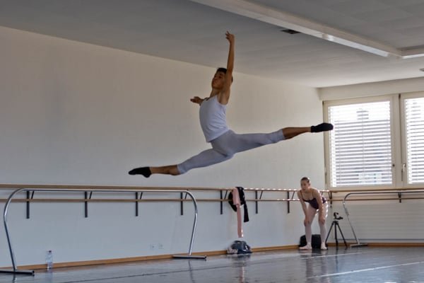 Cours de danse pré-professionnelle.