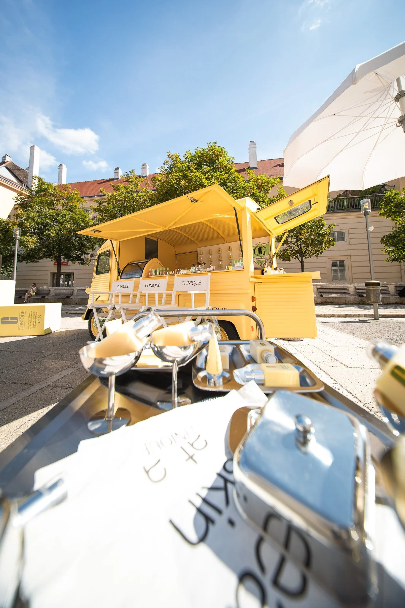 CLINIQUE SUMMER TOUR WIEN