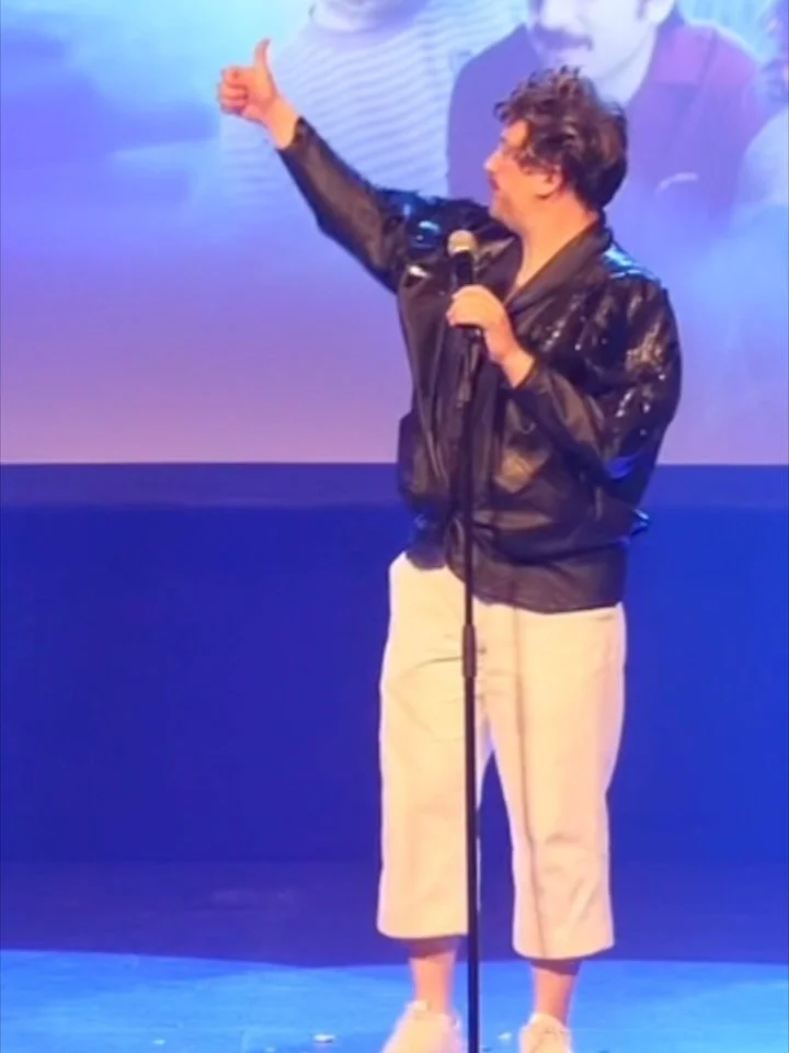 Long overdue grid action celebrating Bureau de Change sing Contest. So much more fun than Eurovision. 

My brain was truly destroyed by doing a &ldquo;duet&rdquo; with @niamhkavanagh93 who was so generous and up for the craic and Blew the roof off. 
