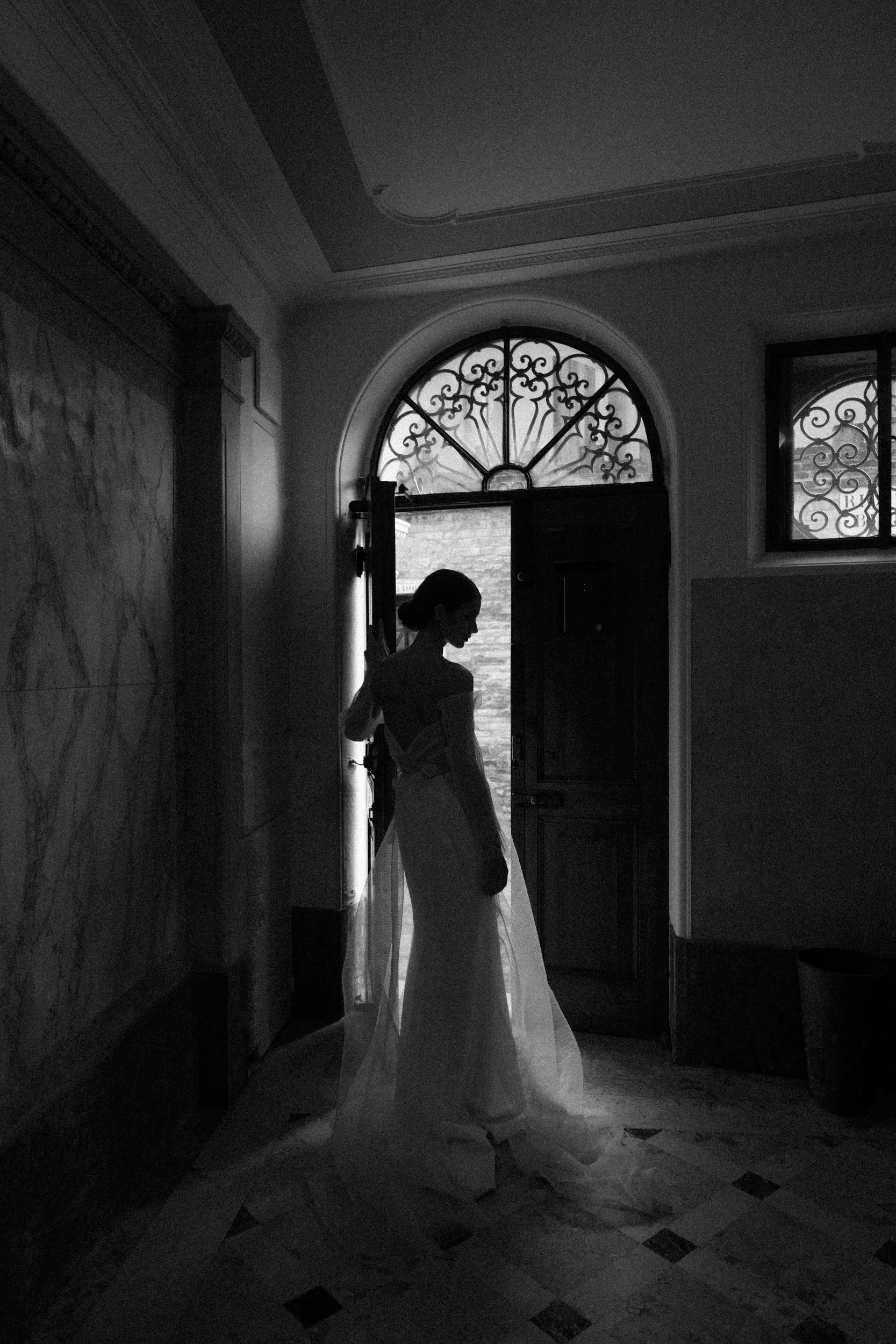 bride in Venice doorway