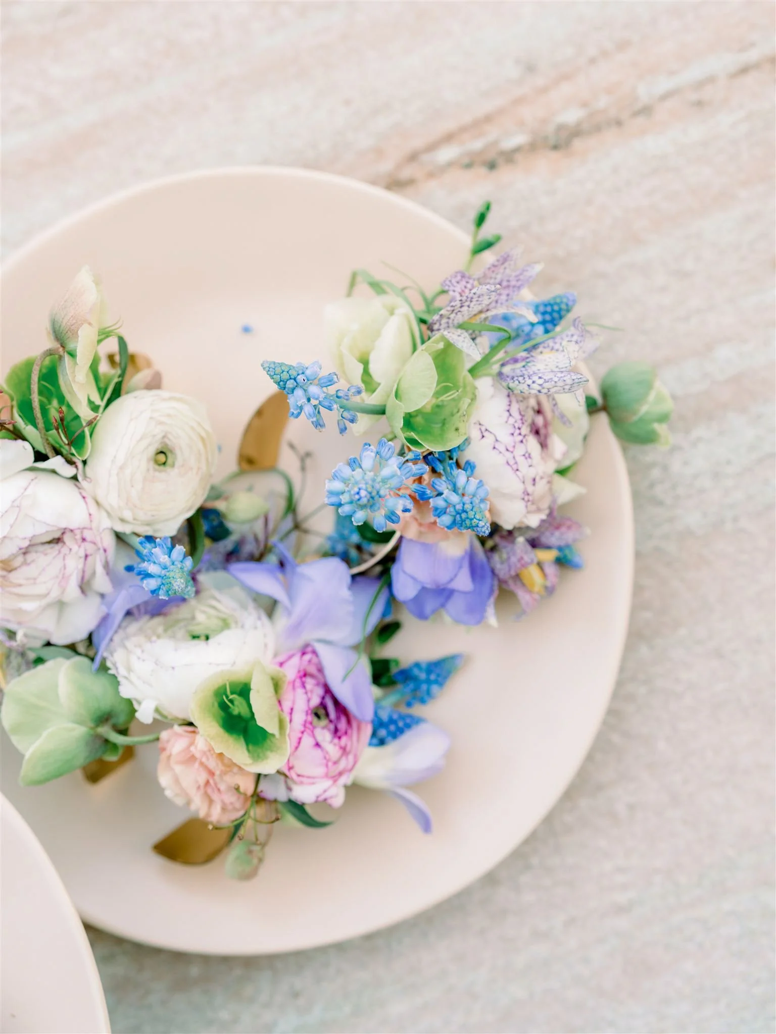 Pastel ranunculus, muscari, and sweet pea, Kauai, Hawaii
