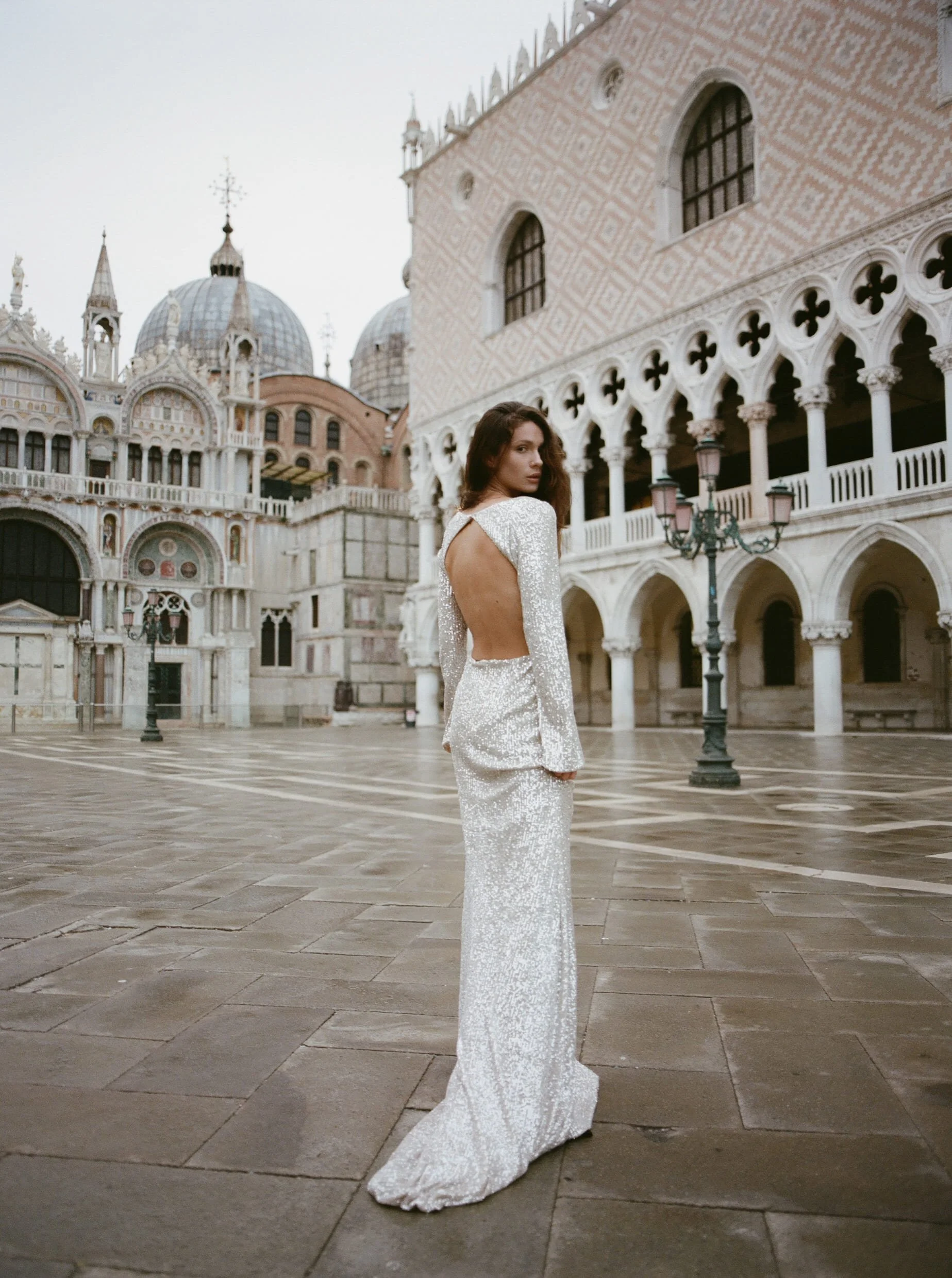 bride in Venice italy