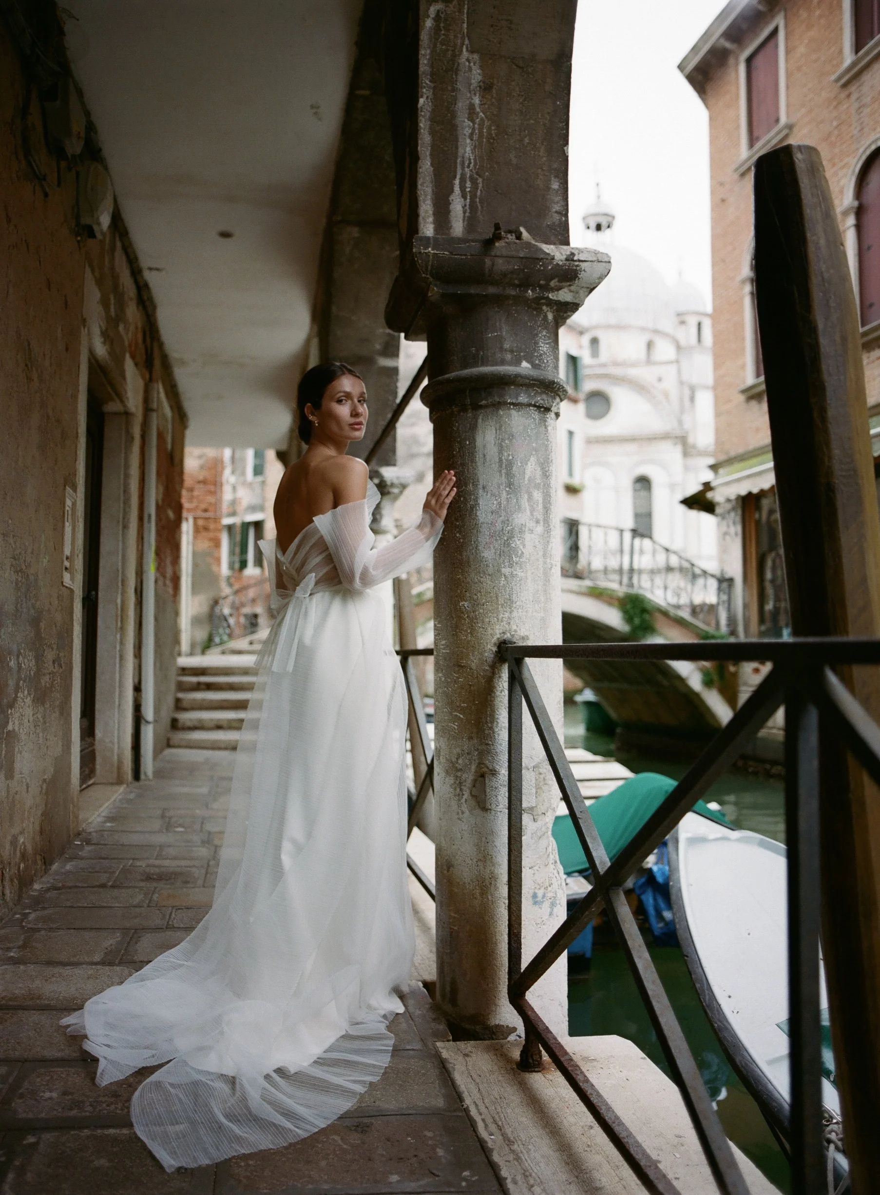 bride in Venice by canals