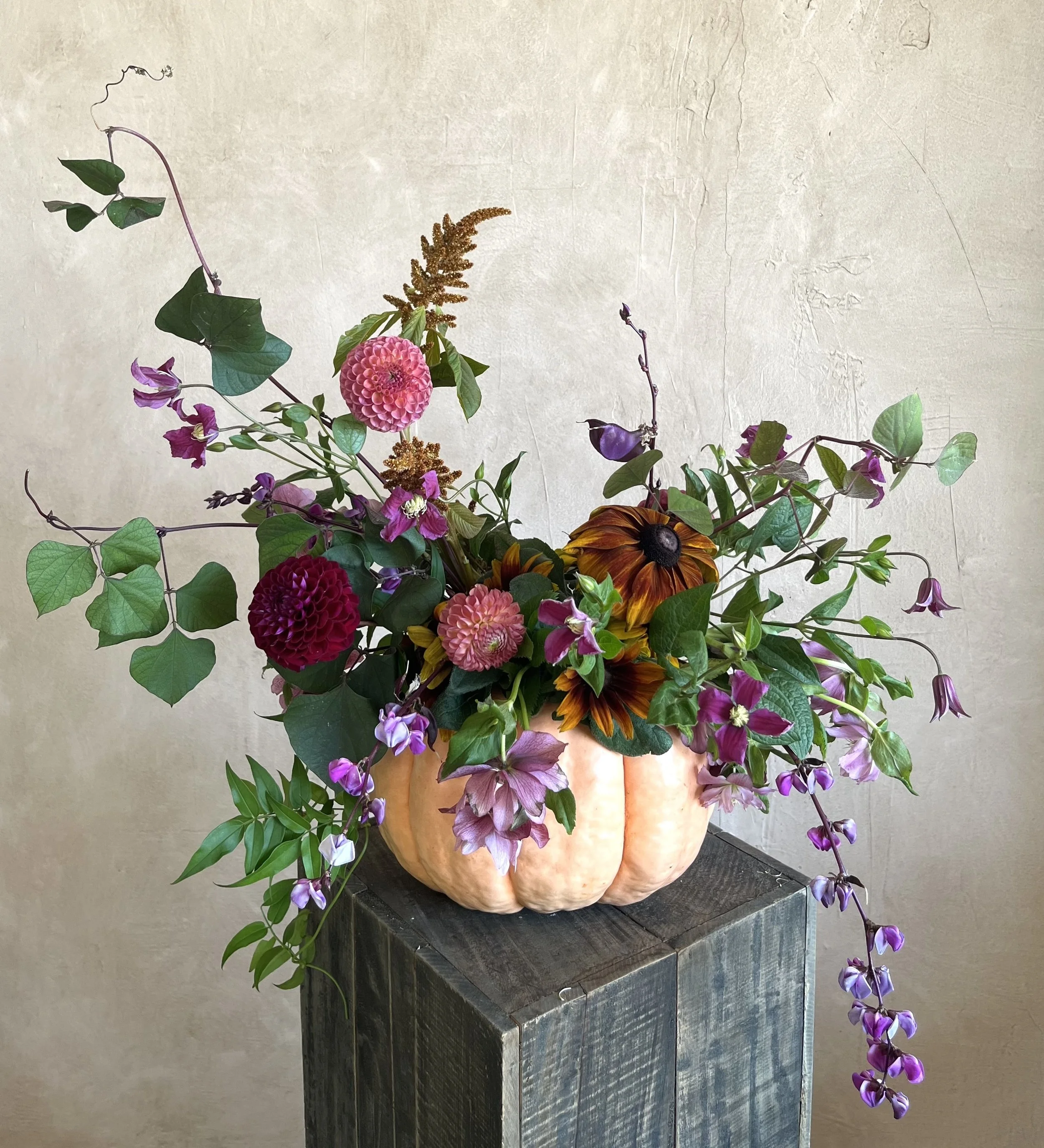 pumpkin centerpiece 1 .jpg