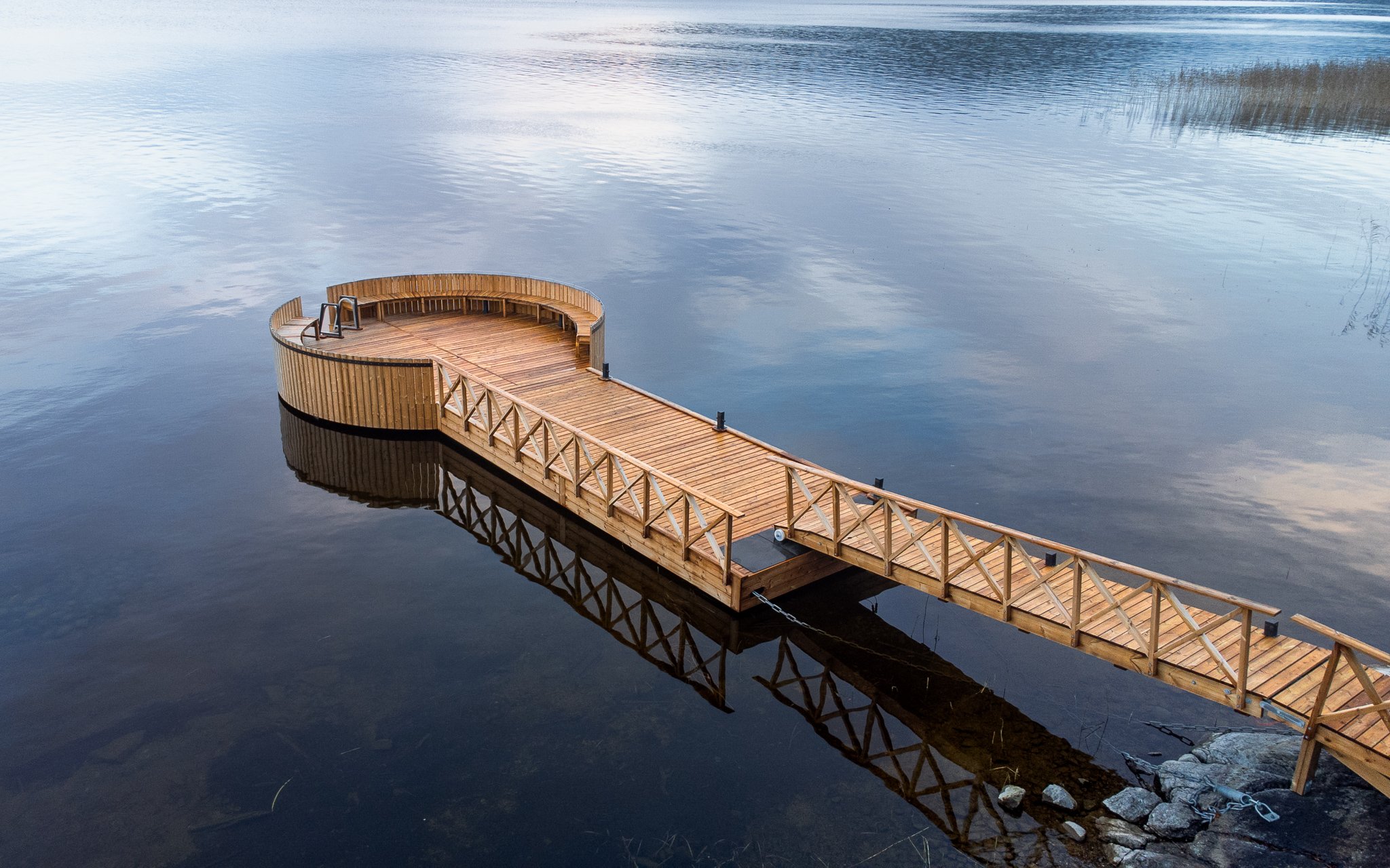 Savorak laiturikuvat (pyöreä)-5.jpg