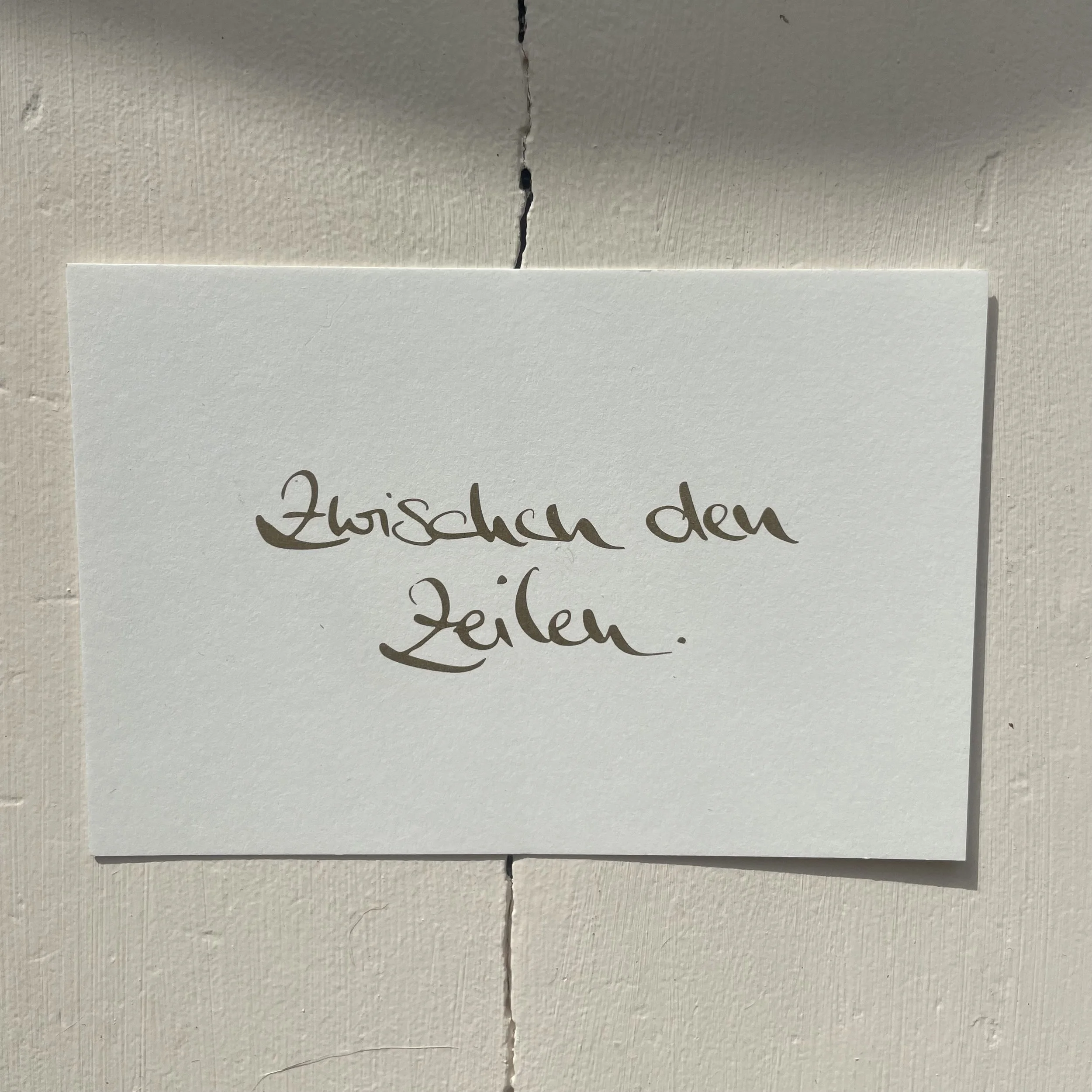 POSTKARTE | Zwischen den Zeilen.