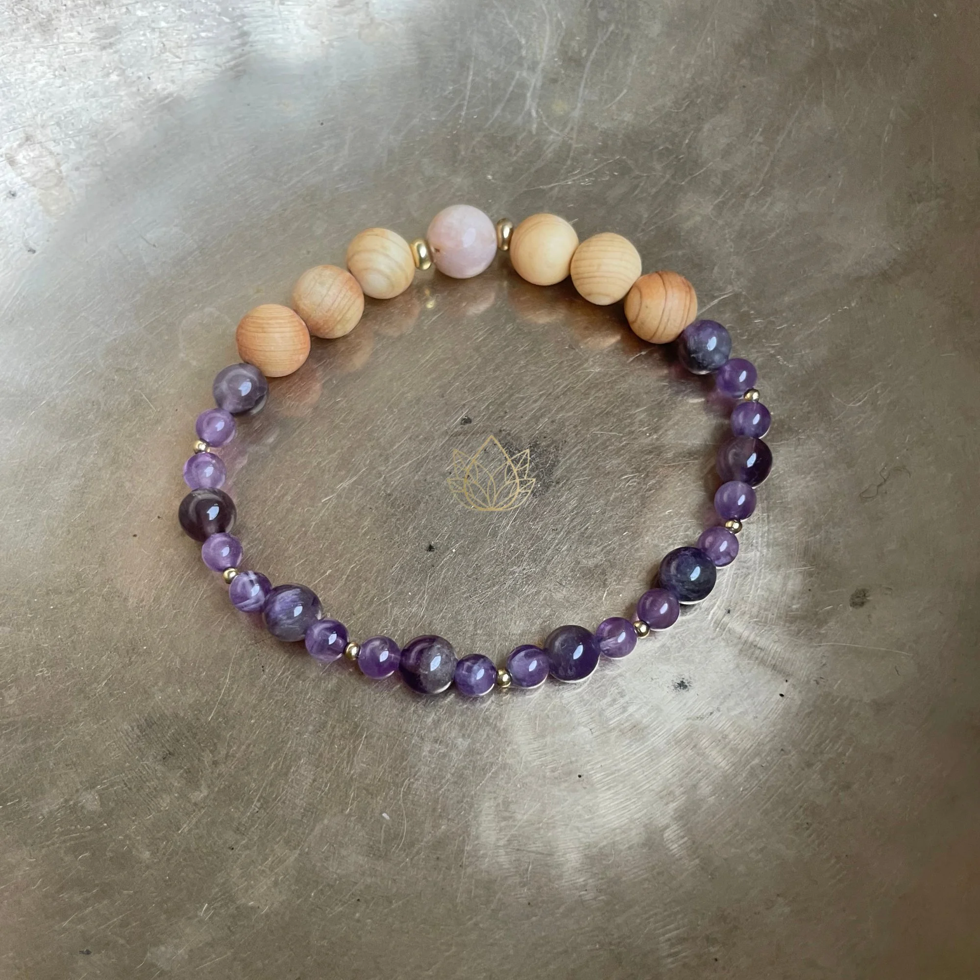 DIFFUSER ARMBAND · Amethyst & Sonnenstein