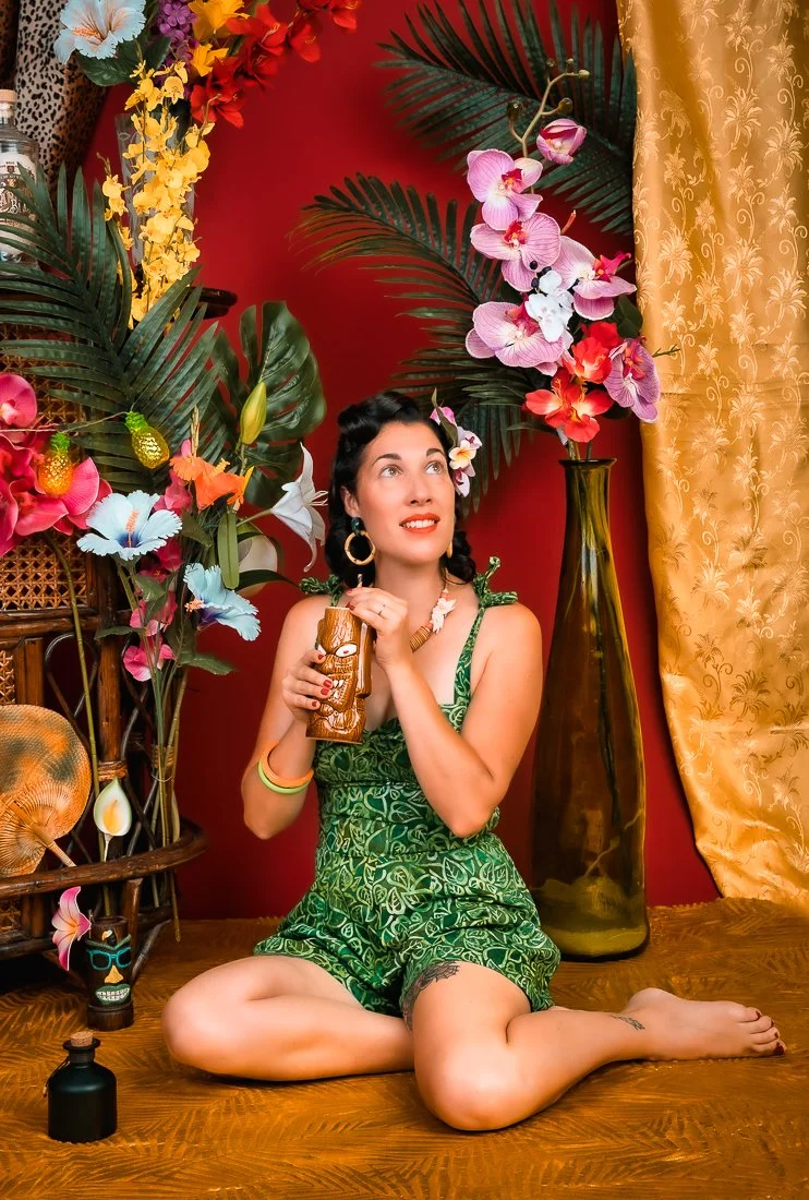portrait_pin_up_Tiki_Tropical5.jpg