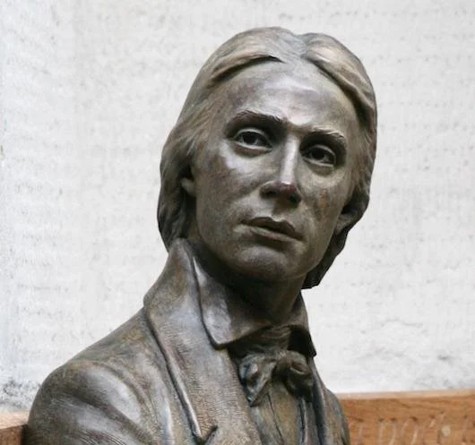 The statue of John Keats, one of the statues on London's Talking Statues interactive trail.