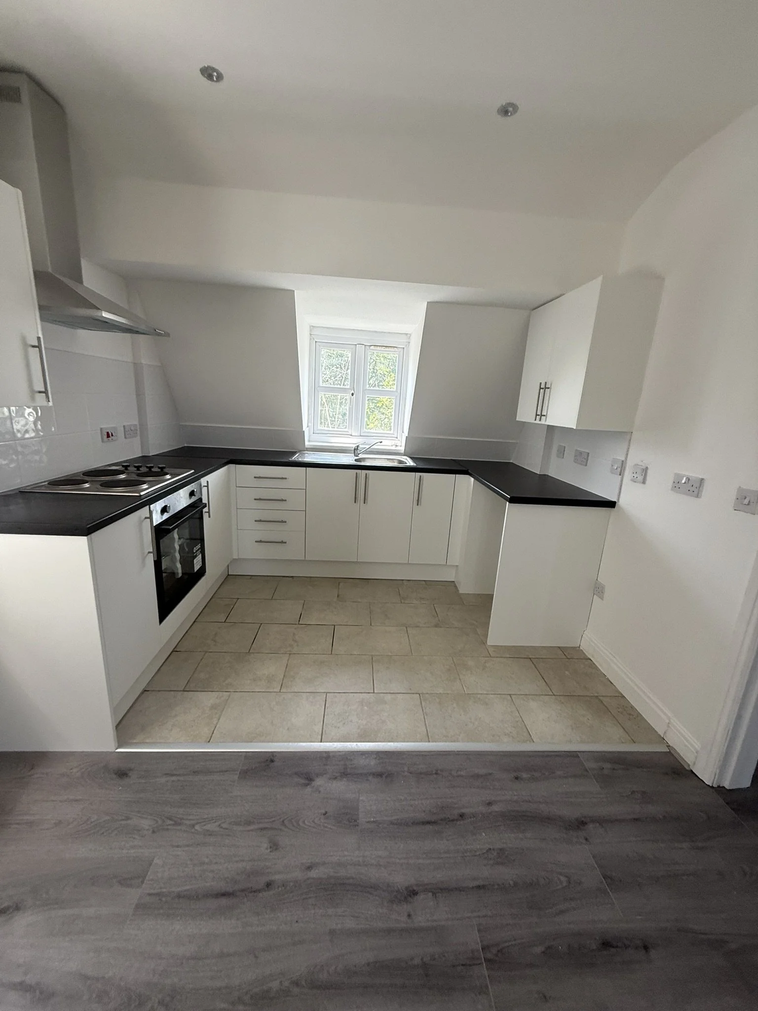 Huyton Quarry, L36 - £980 PCM