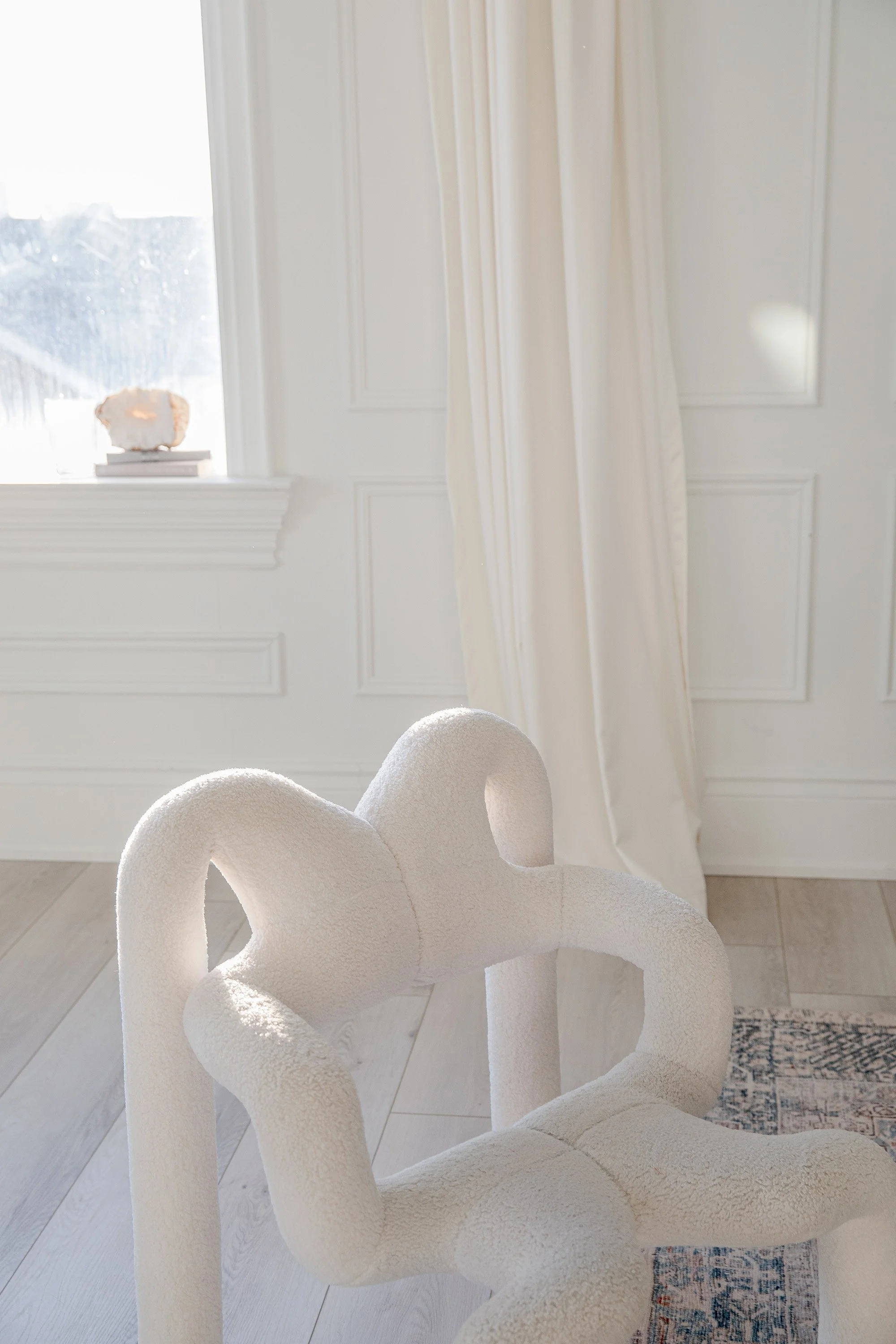 FF&E sourcing and visual direction support by a virtual design assistant for high-end residential interiors