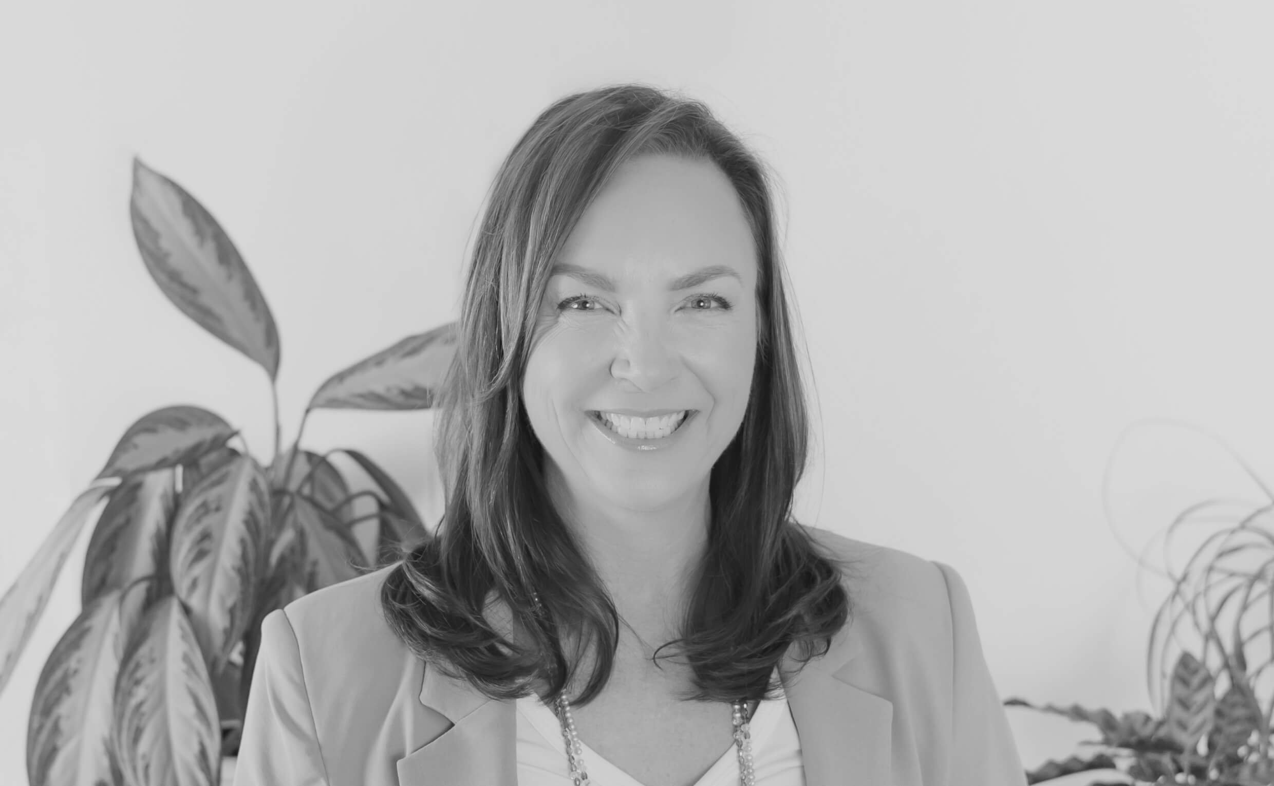 S4/Ep12 Choosing Career Paths Aligned To Who You Are, Honoring Emotions and Following Joy with Julie Hamilton