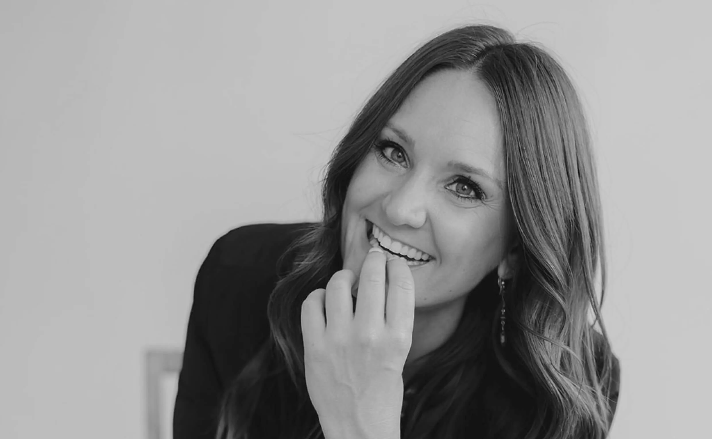 S4/Ep15 Following Life’s Gentle Whispers, The Power of Choice, and Pursuing Purpose with Jess Dahl