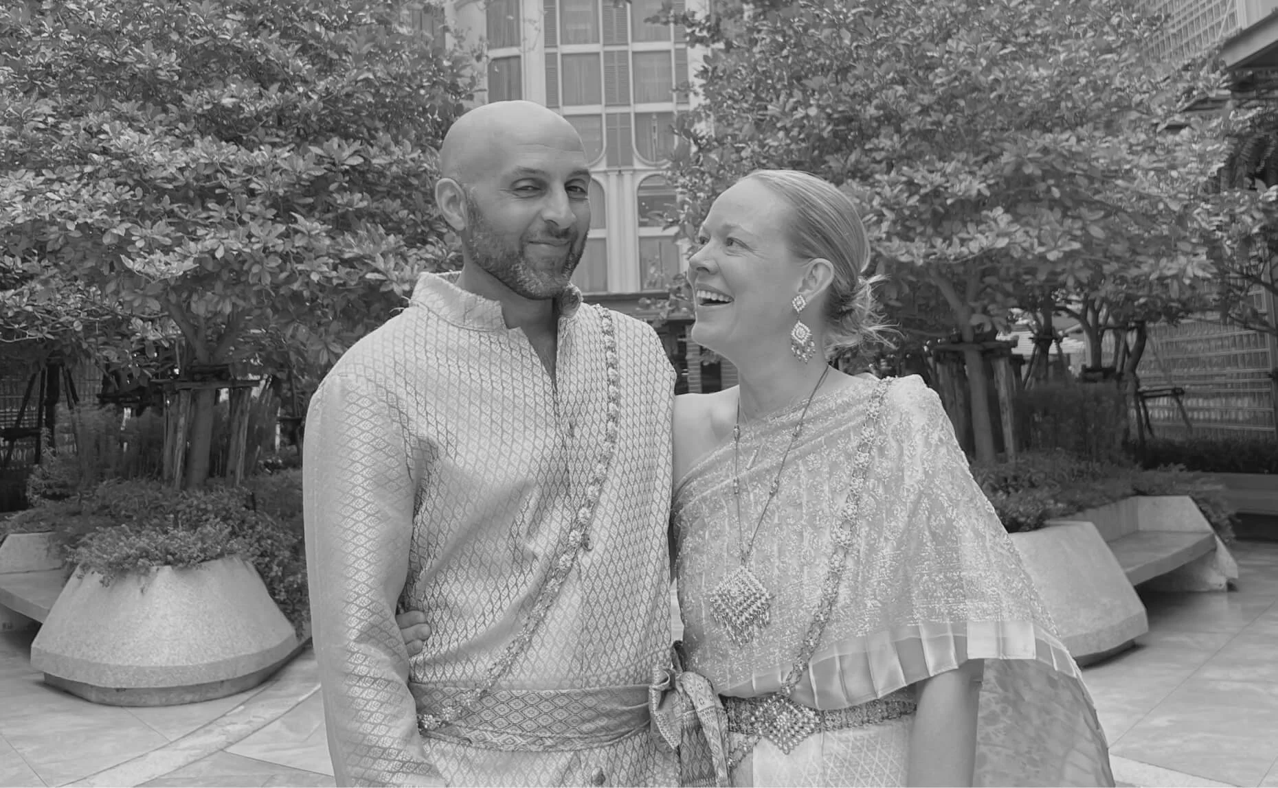 S4/Ep5 The Not-So-Glamorous Yet REAL Side Of Travel &amp; Living Nomadically with Ashley Abramson