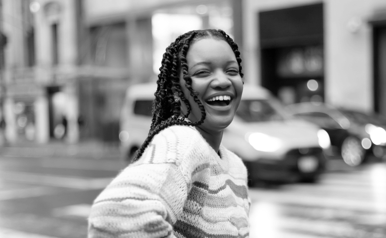 S1/Ep7 Connecting With Self, Finding Your Voice, and Embracing The Power Of Pivot In Life with Lauren Taylor