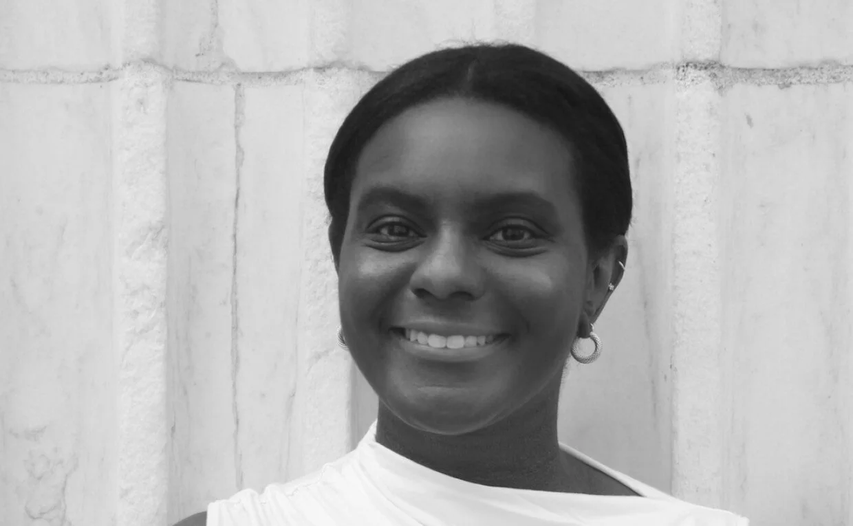 S2/Ep10 Reconnecting With Play, Owning Your Voice, And Celebrating Your Unique Expression with Leeza Smith