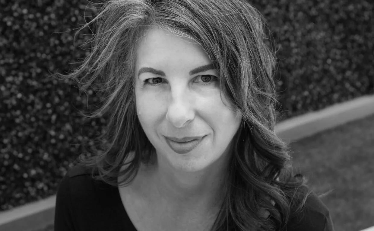 S2/Ep7 The Power of Brand Strategy, Leveraging Discernment In Business, And Entrepreneurial Resiliency with Stacy Thal