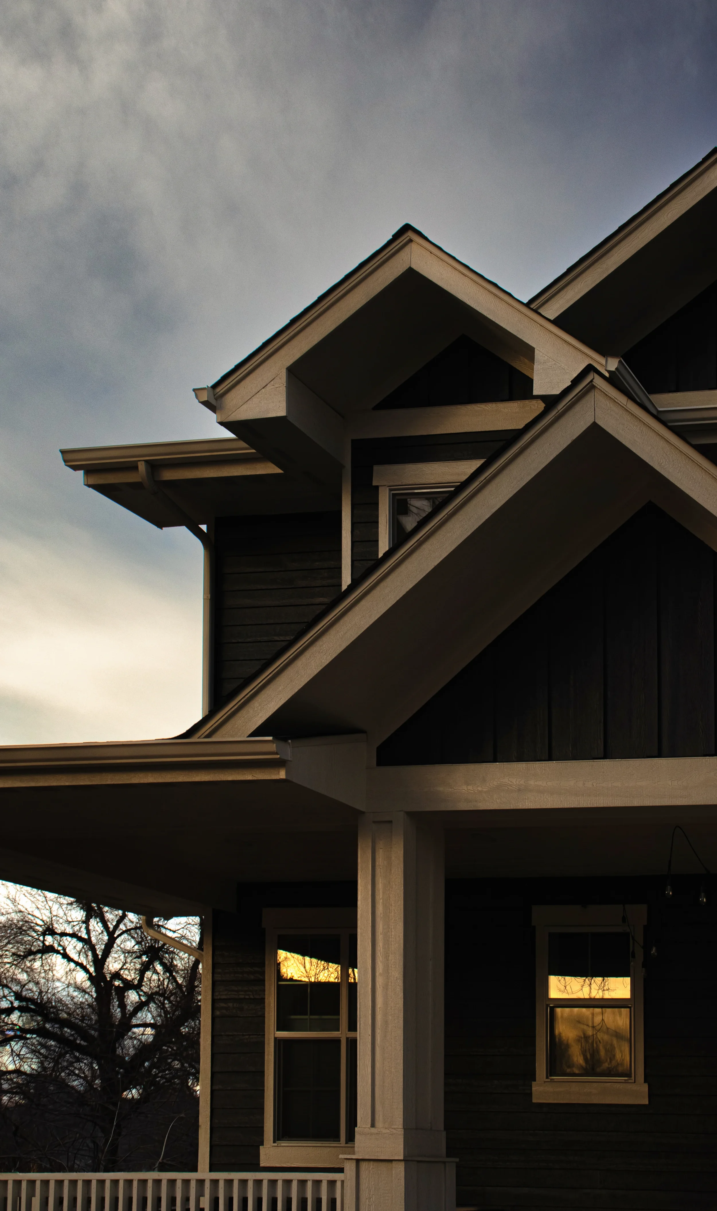 exterior-twilight-architectural-design-photography-berthoud.webp