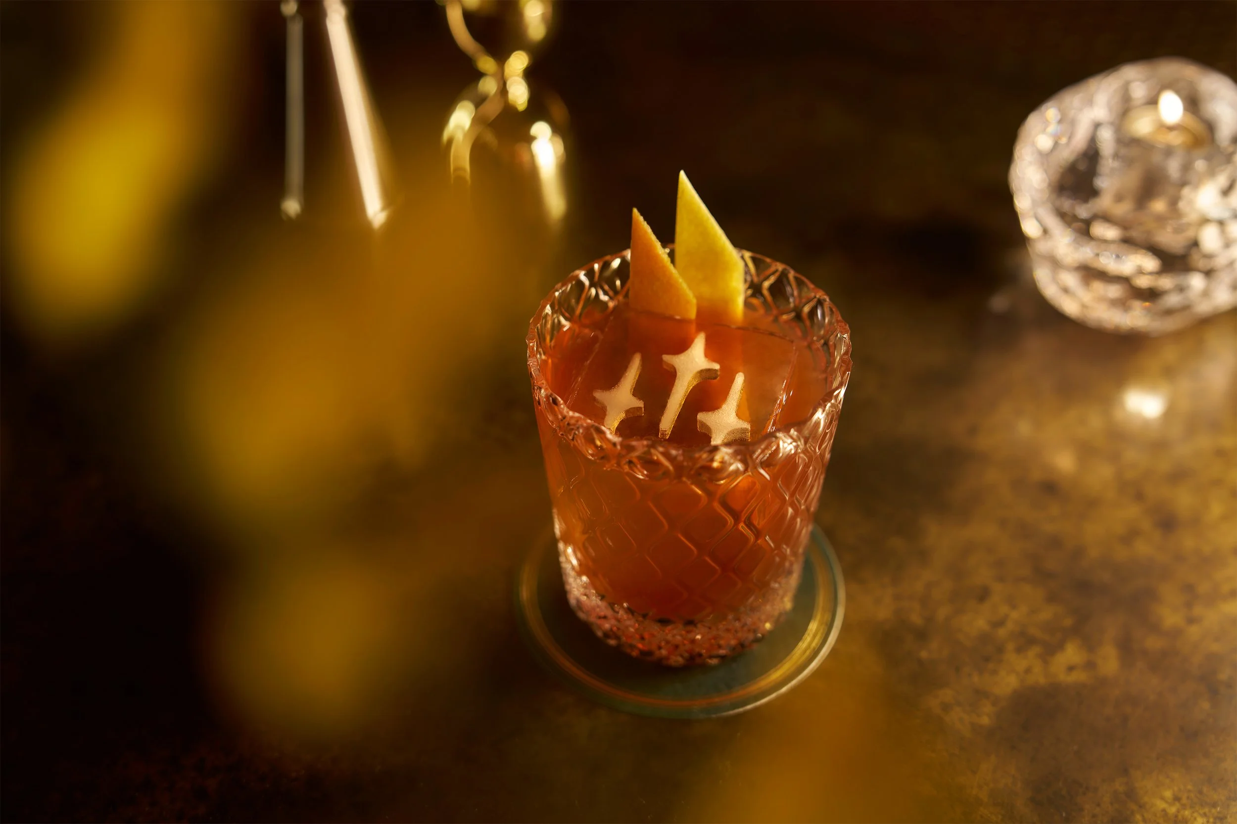 one-bryant-park-cocktail-01.jpg