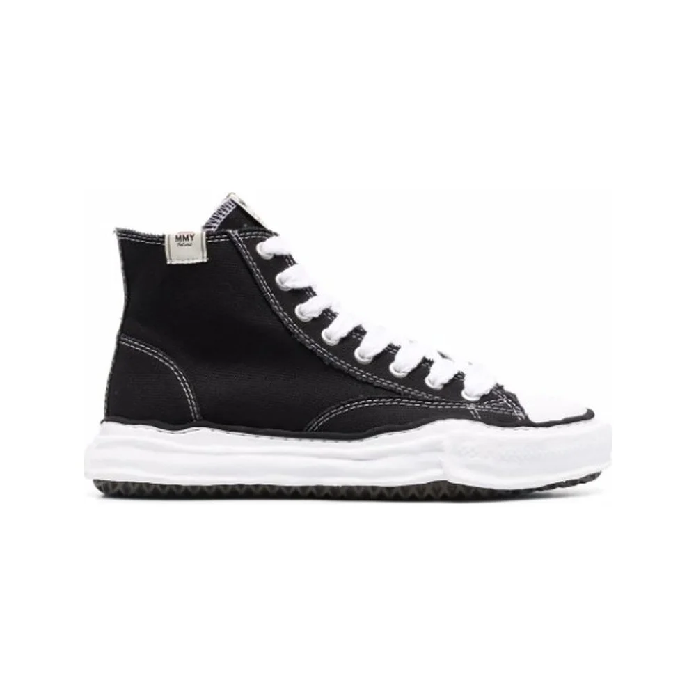 Maison Mihara Yasuhiro Sneaker in Black