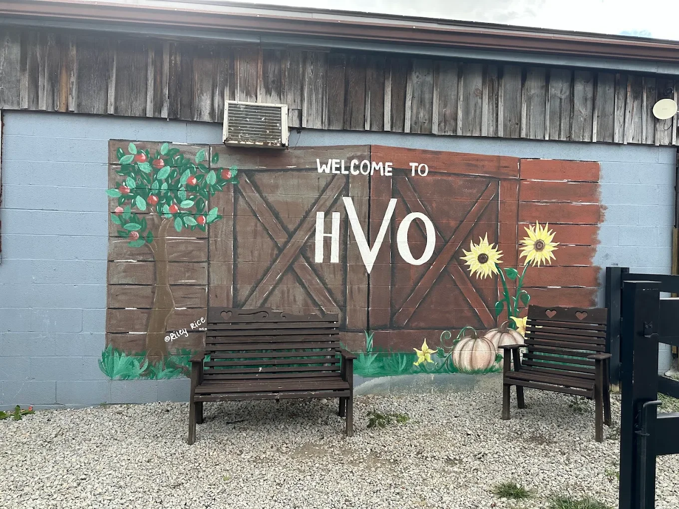 Apple Farm Near Cincinnati: Why Hidden Valley Orchards in Lebanon, OH is the Closest Best Option