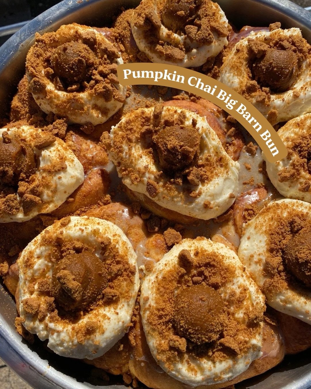 Meet the Pumpkin Chai Big Barn Bun - topped with a white chocolate chai glaze, spiced pumpkin butter cream cheese frosting, and crushed gingersnaps to finish it all off. 🤎

Basically, fall in Big Barn Bun form! Come grab one at Hidden Valley this Oc