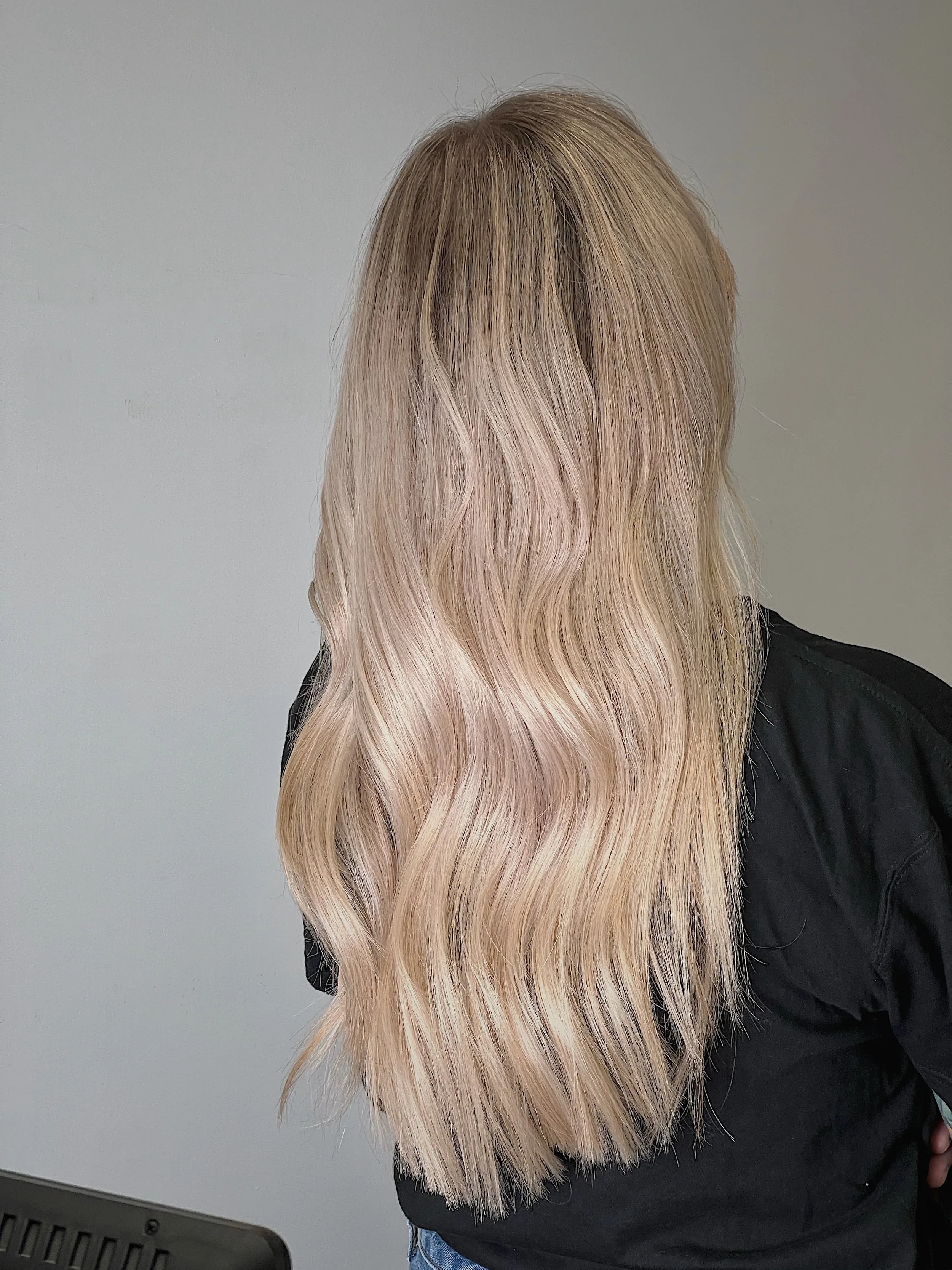 Healthy blonding result on long hair in Miami & Fort Lauderdale