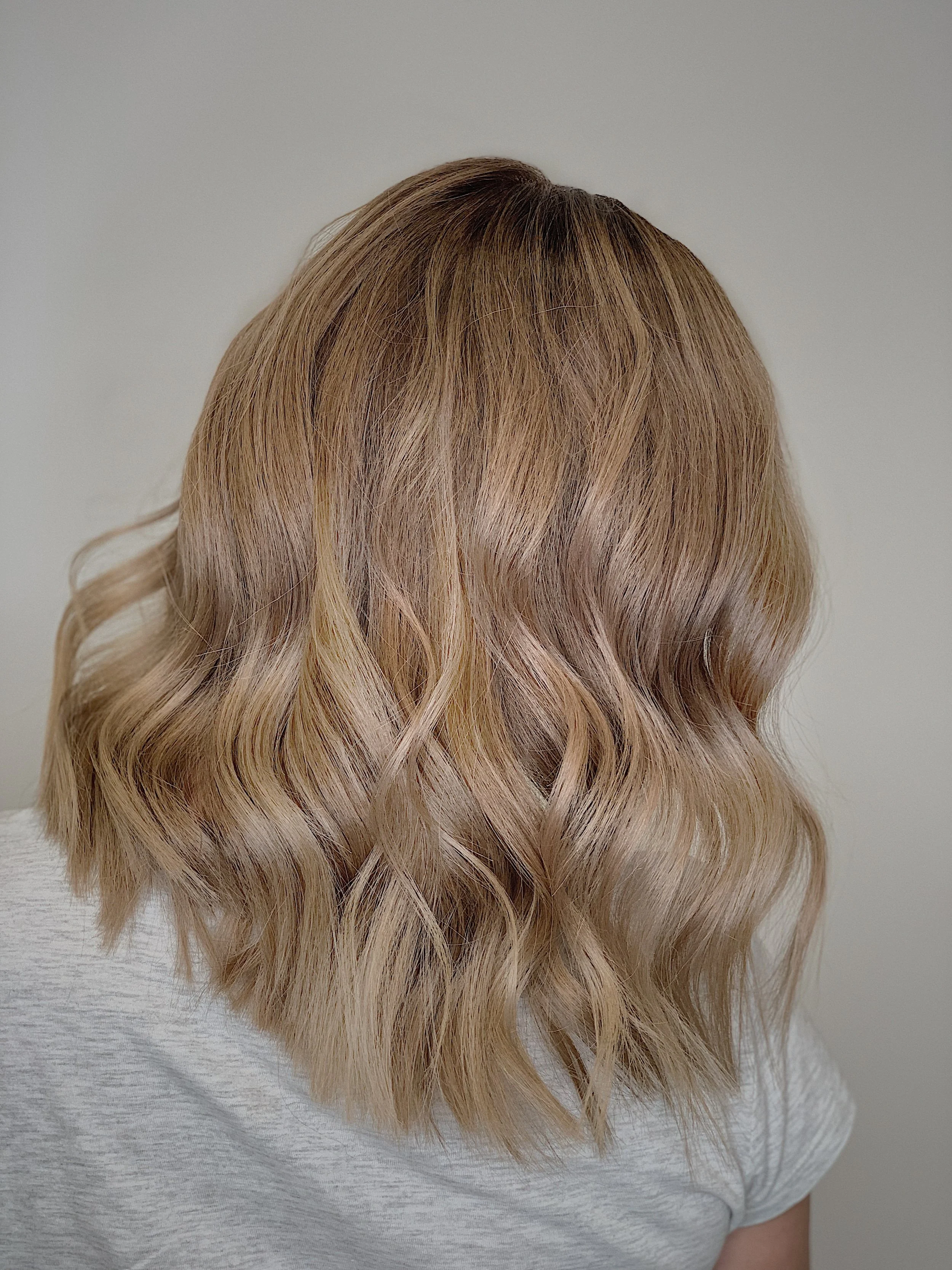 Natural-looking blonde color result in Miami & Fort Lauderdale